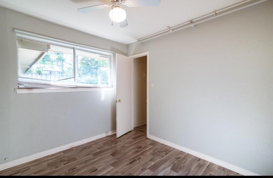7621 Gleason Road Property Photo 10