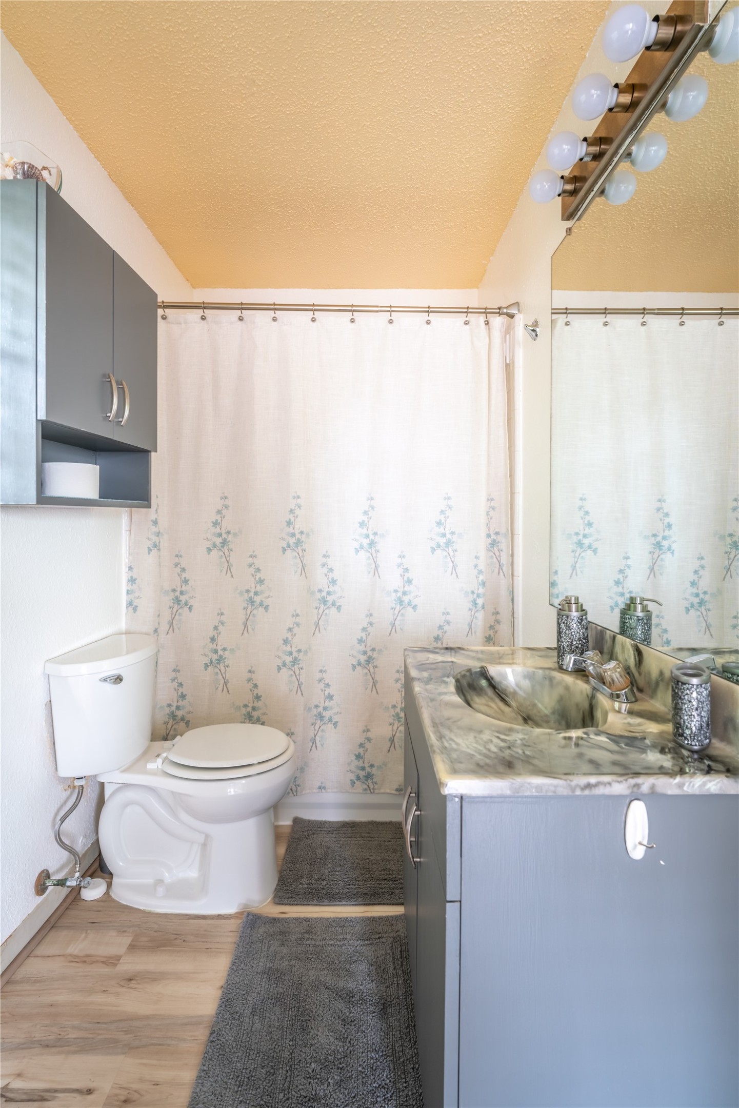 3019 Prospect Street 4 Property Photo 10