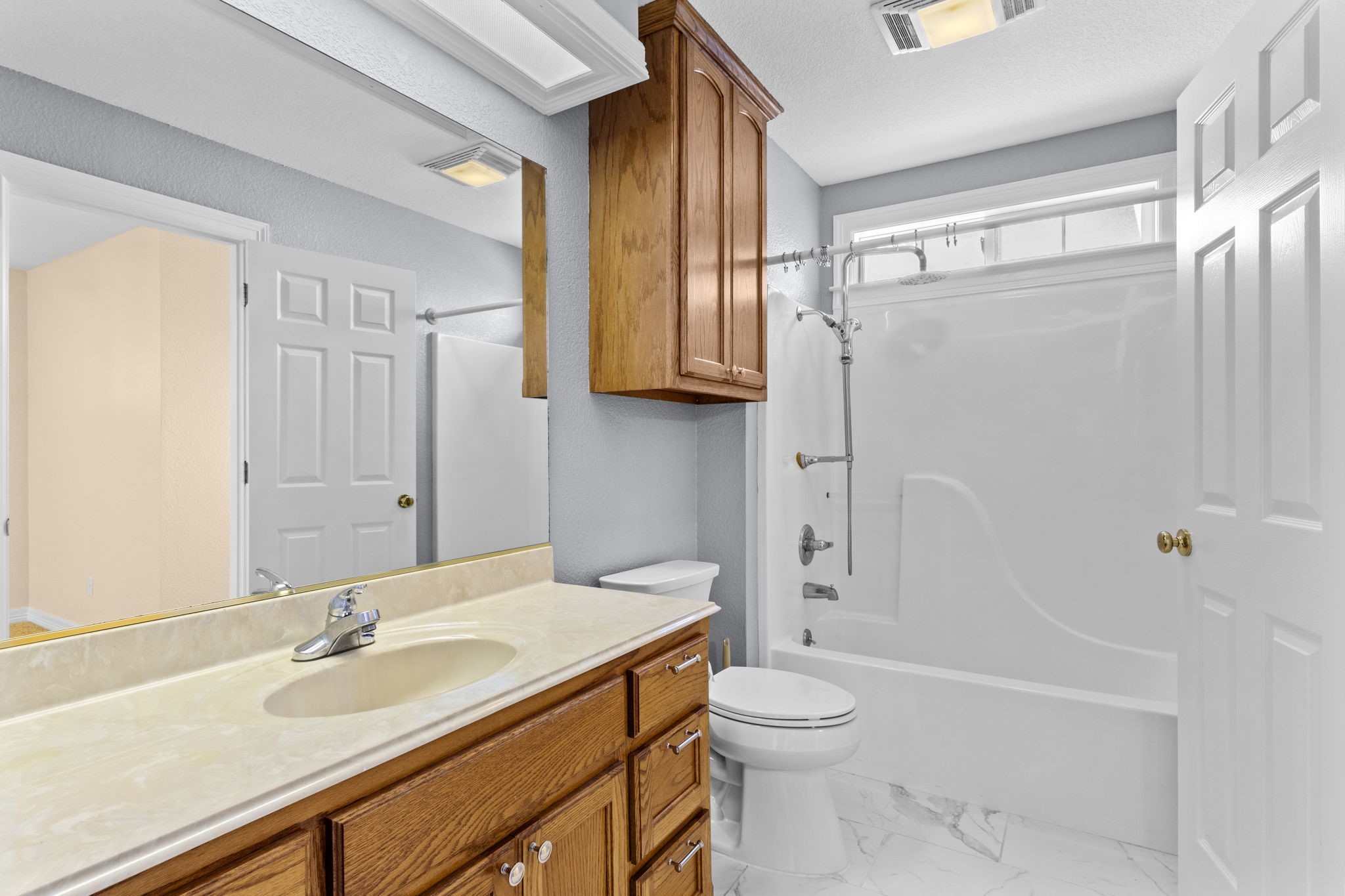 900 Southwind Property Photo 15