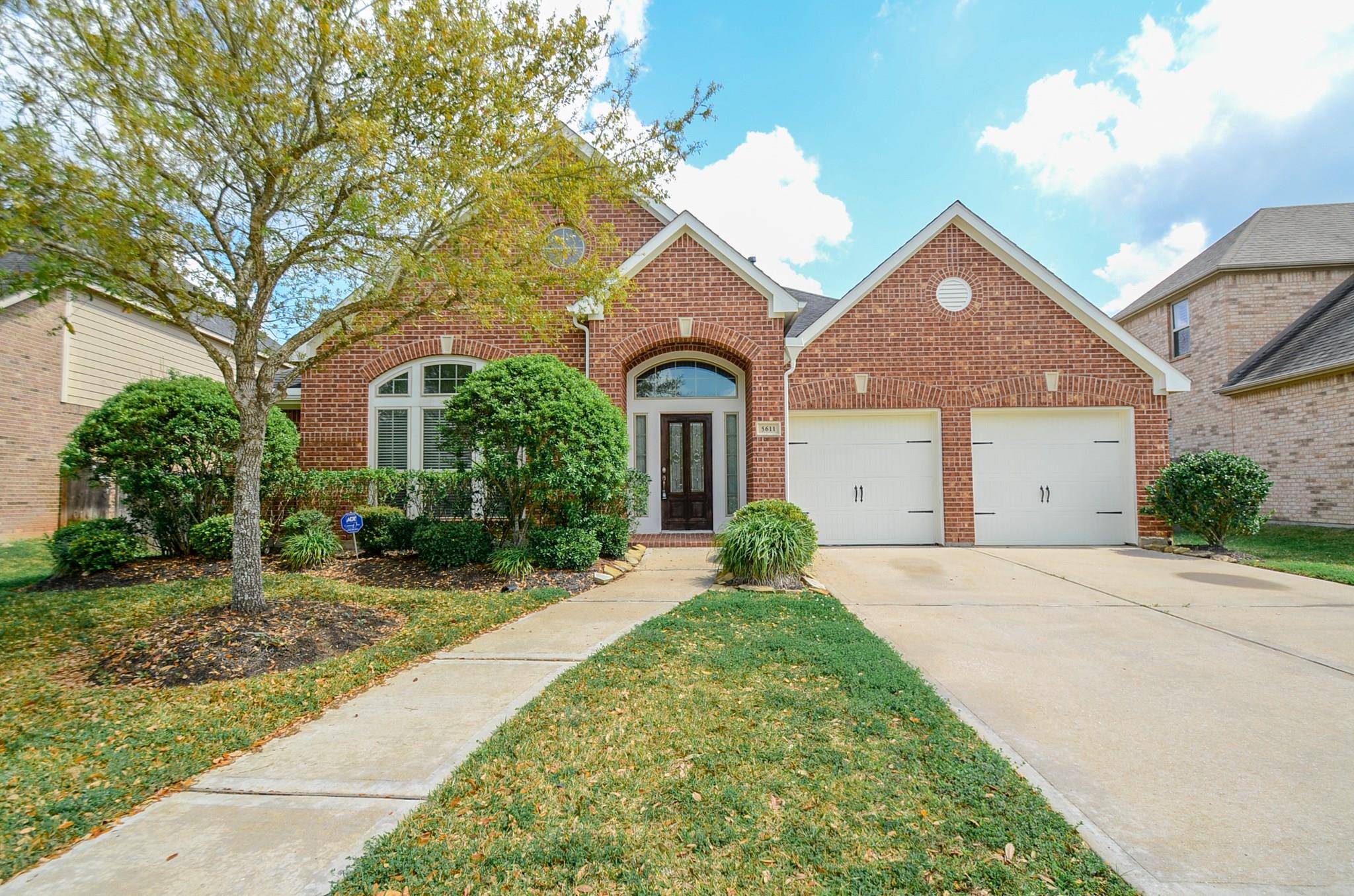 5611 Plum Point Court, Sugar Land Tx 77479 Property Photo 1