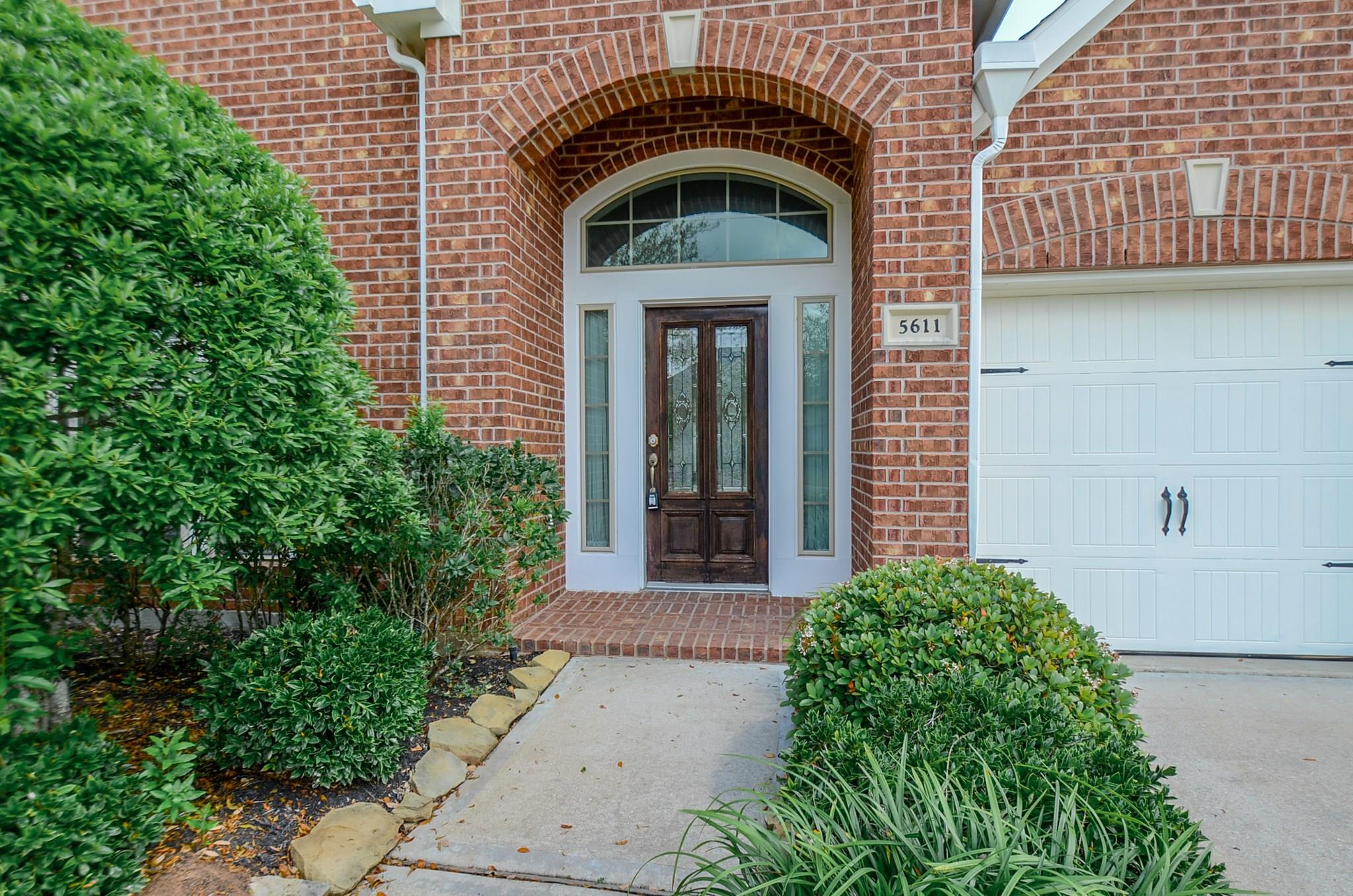 5611 Plum Point Court, Sugar Land Tx 77479 Property Photo 3