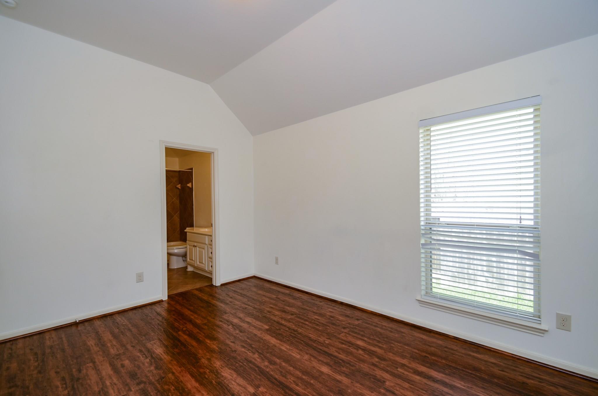 5611 Plum Point Court, Sugar Land Tx 77479 Property Photo 8