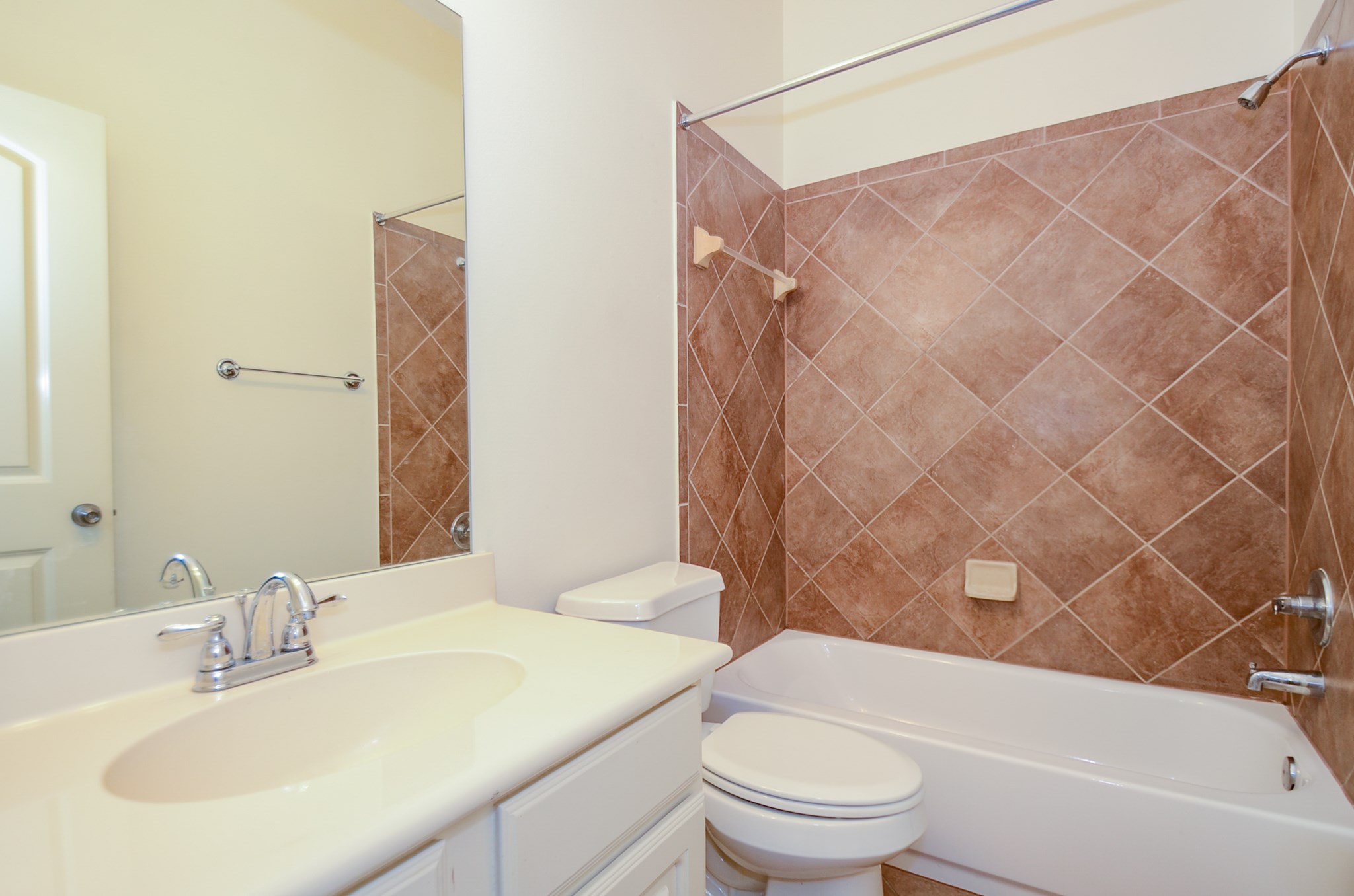 5611 Plum Point Court Property Photo 10