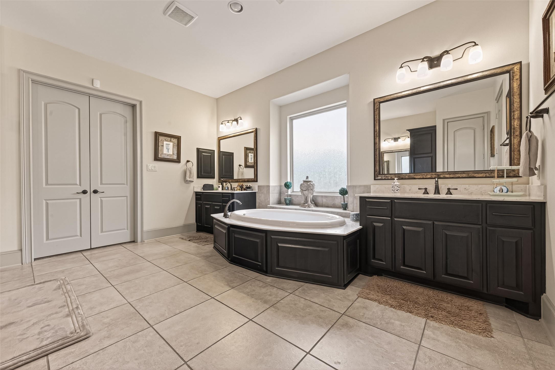2515 Avon Gate Court Property Photo 41