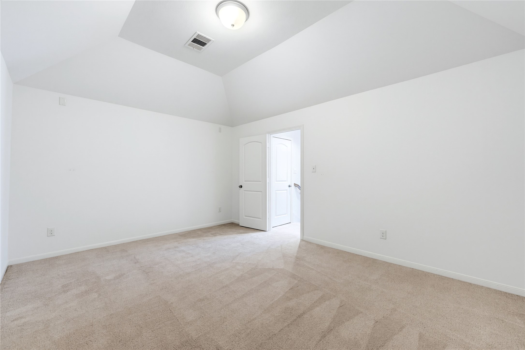 13310 Dove Shores Court Property Photo 9