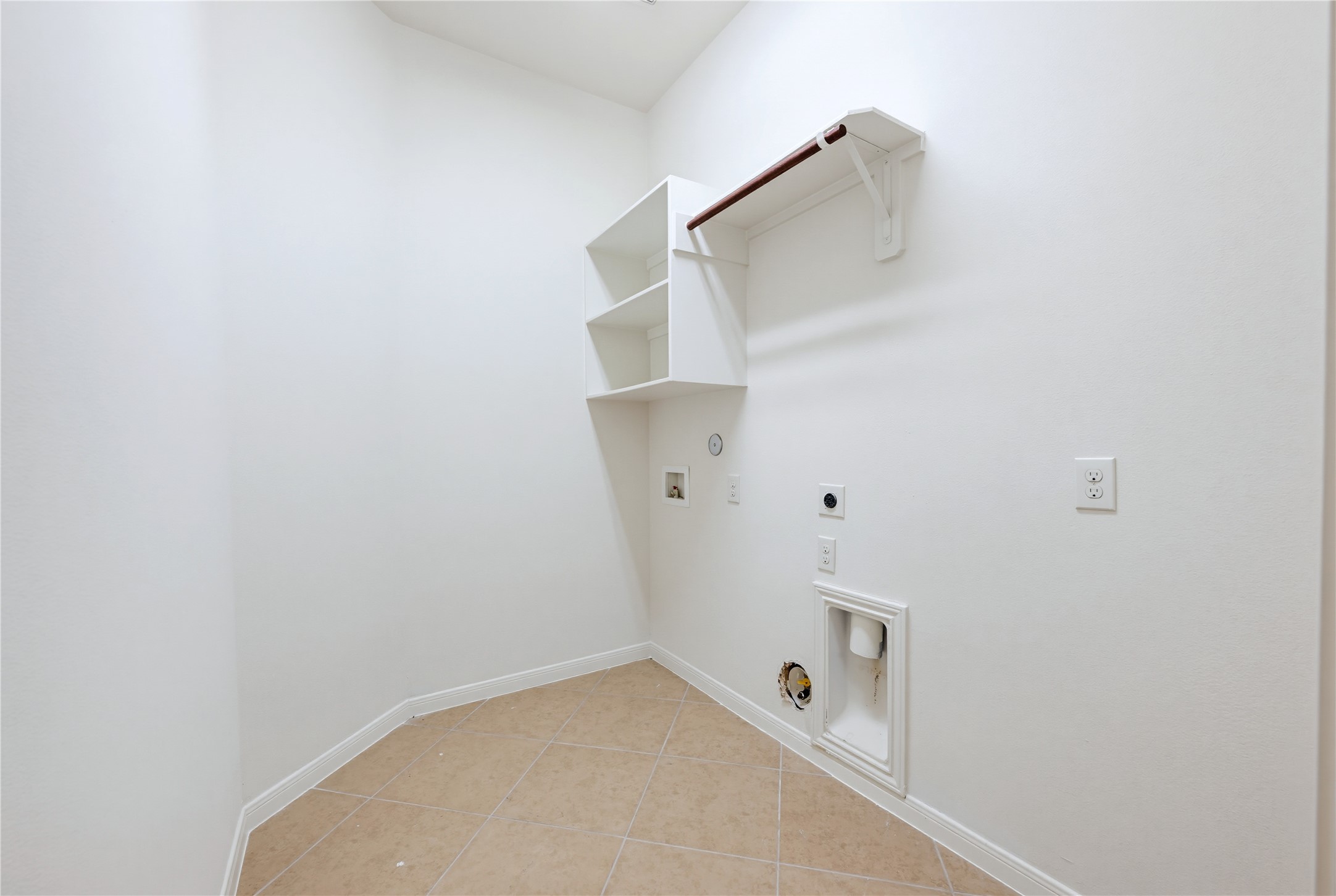 13310 Dove Shores Court Property Photo 26