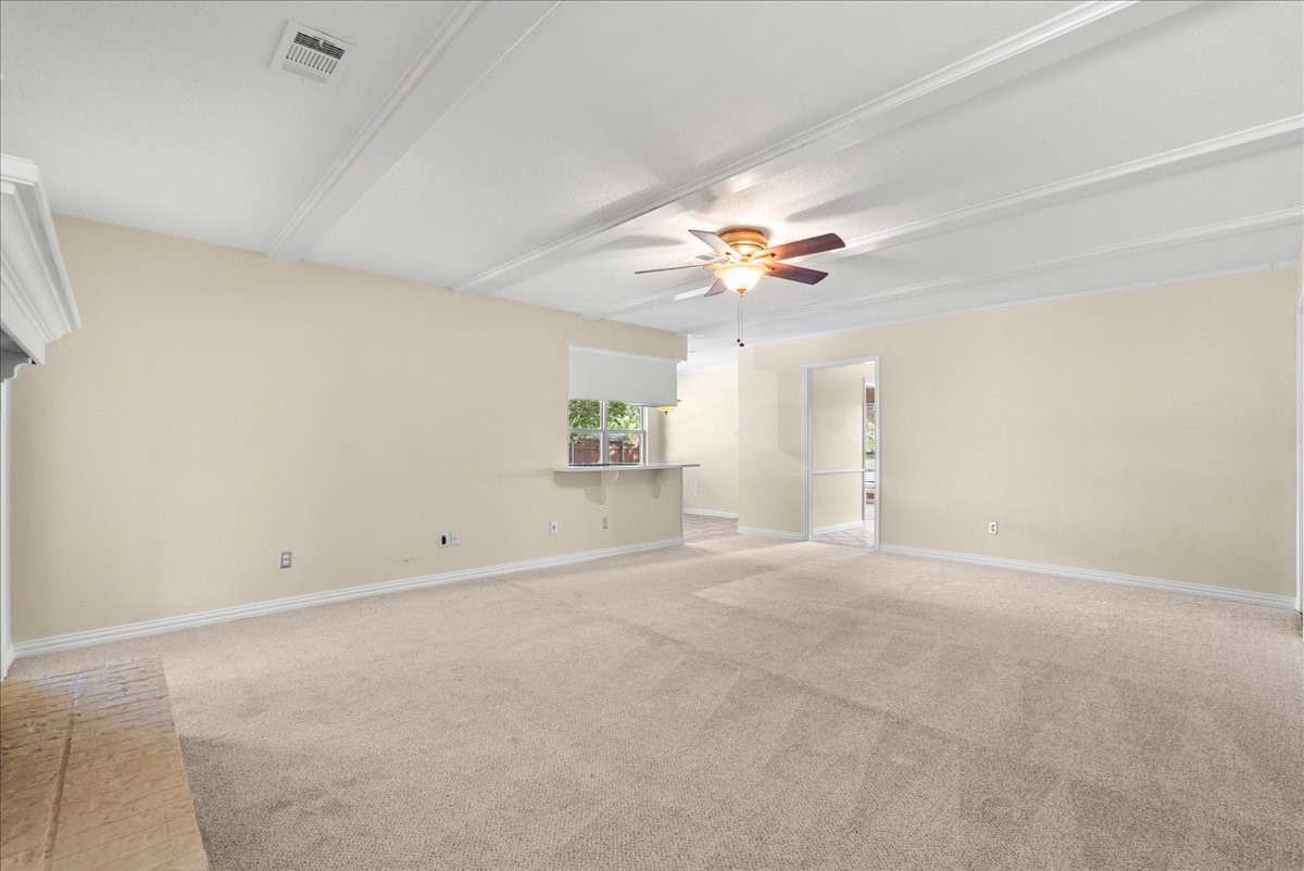802 Riverside Drive Property Photo 7
