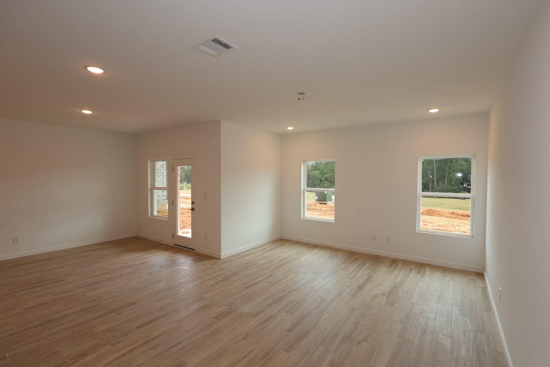 30606 Johnson Alley Property Photo 6