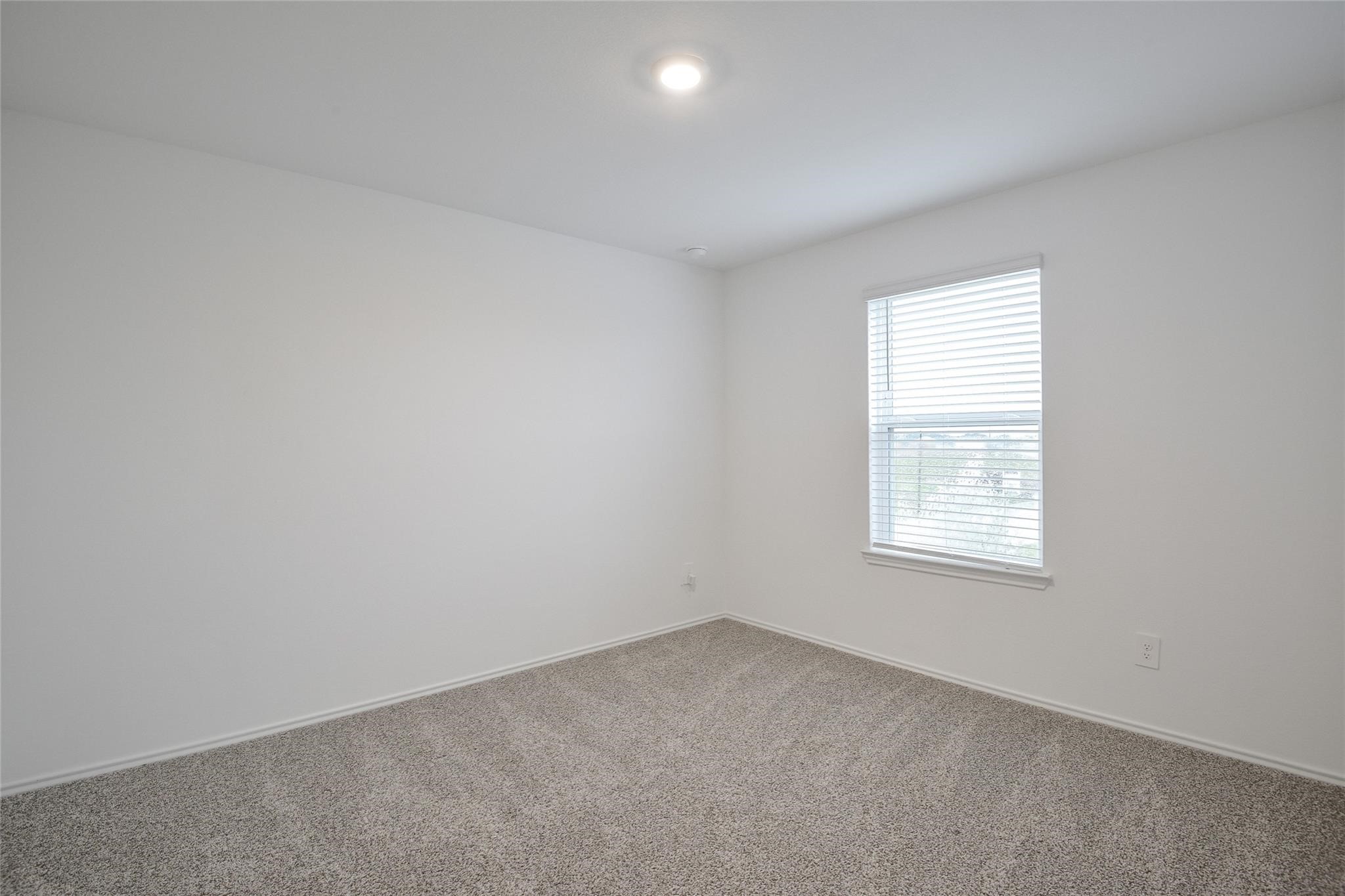 1055 Llano Trail Property Photo 32