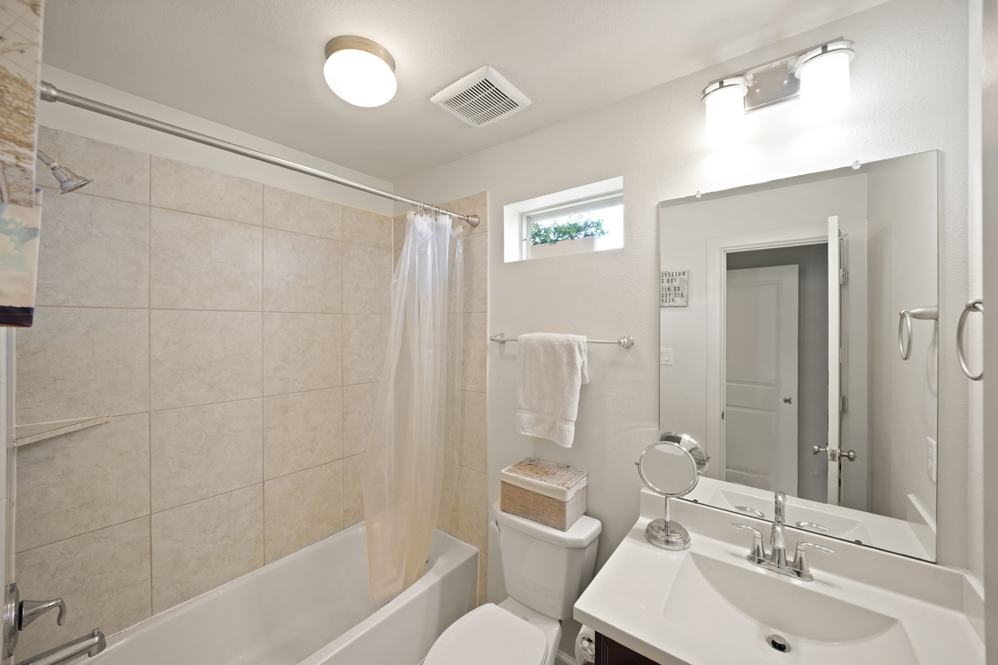 249 Castlegate Lane Property Photo 17
