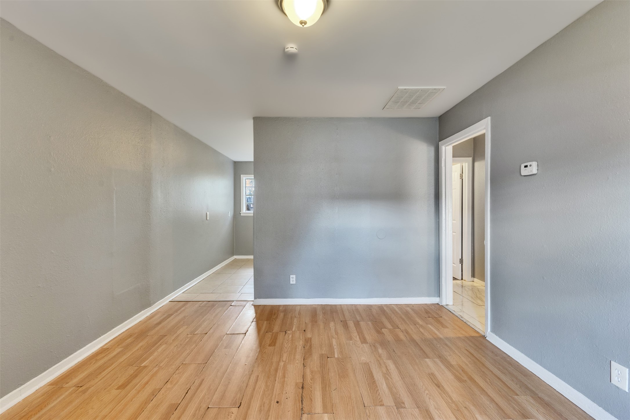 6822 Weston Street Property Photo 4