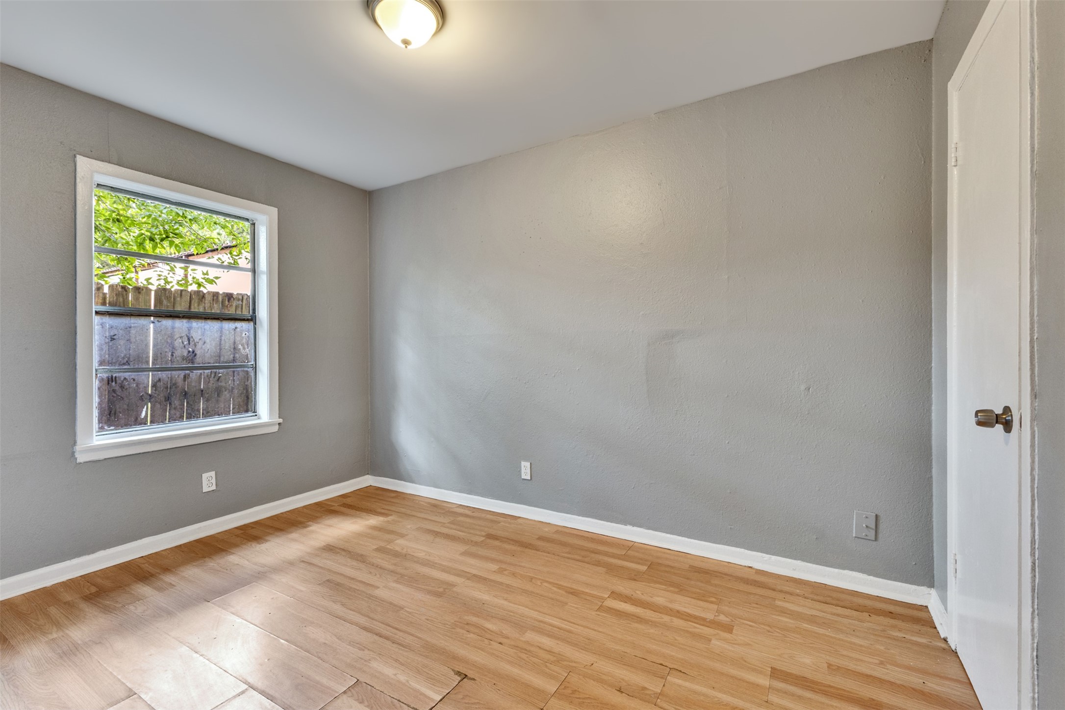 6822 Weston Street Property Photo 15