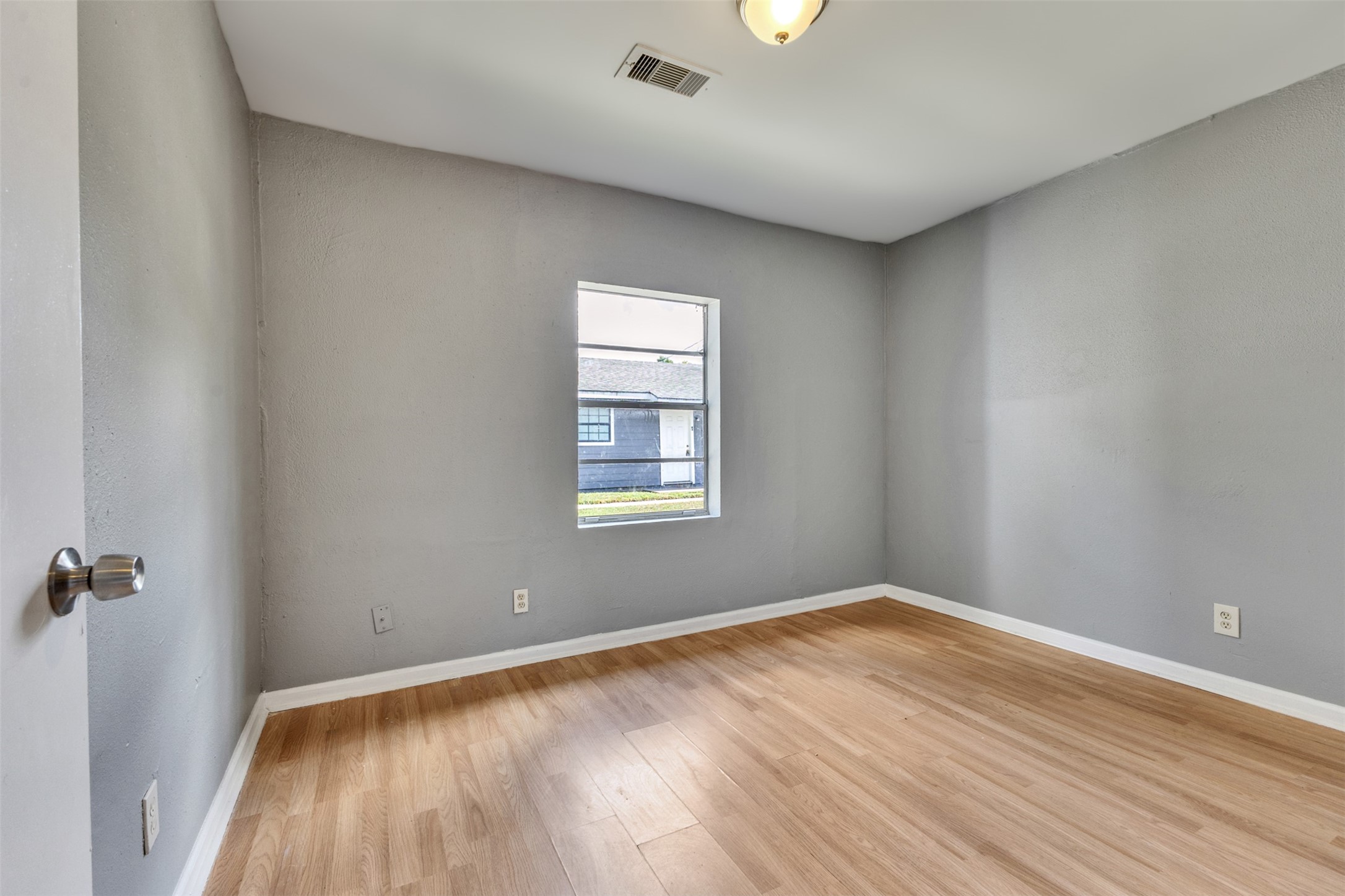 6822 Weston Street Property Photo 31