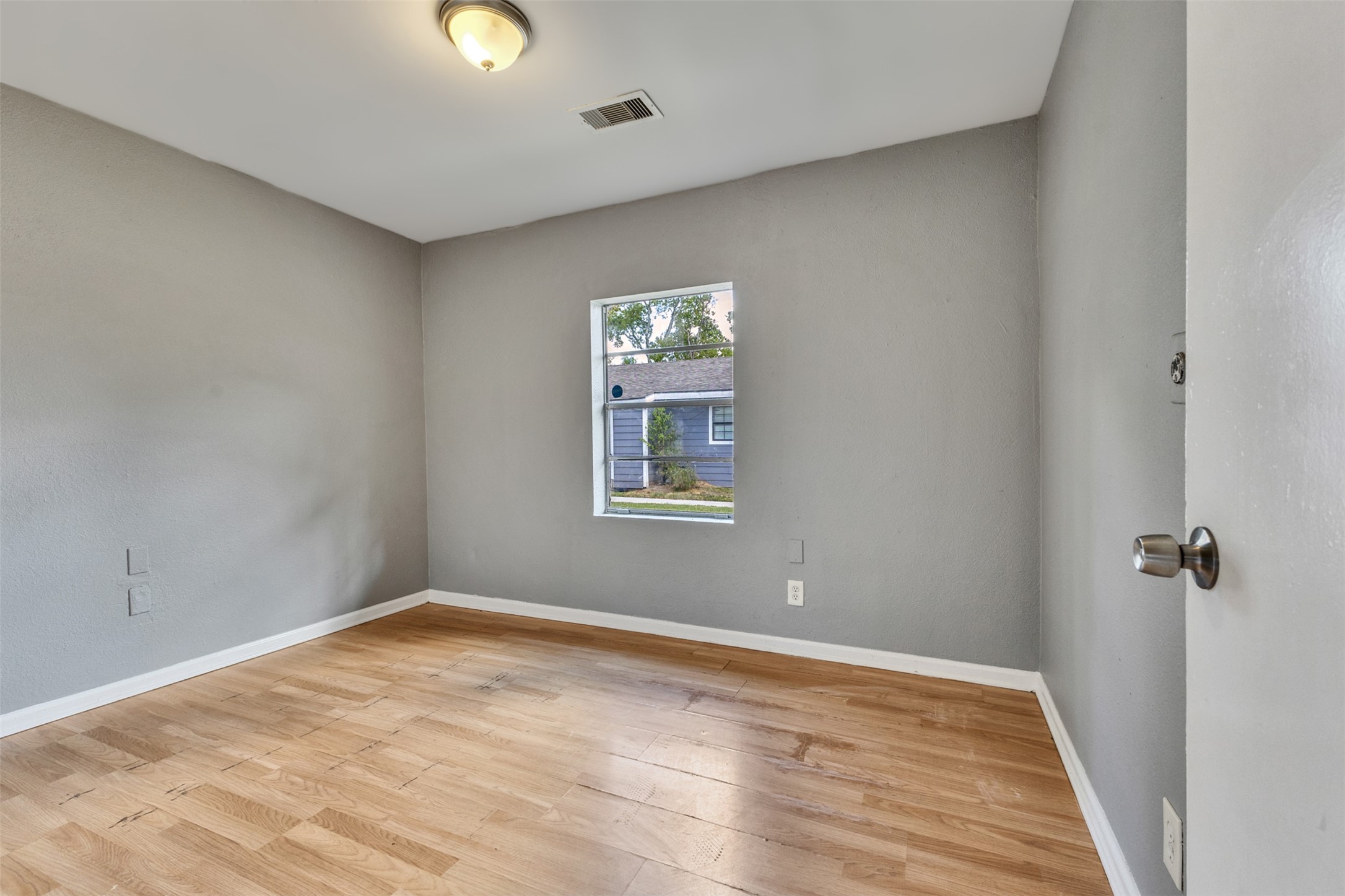 6822 Weston Street Property Photo 36