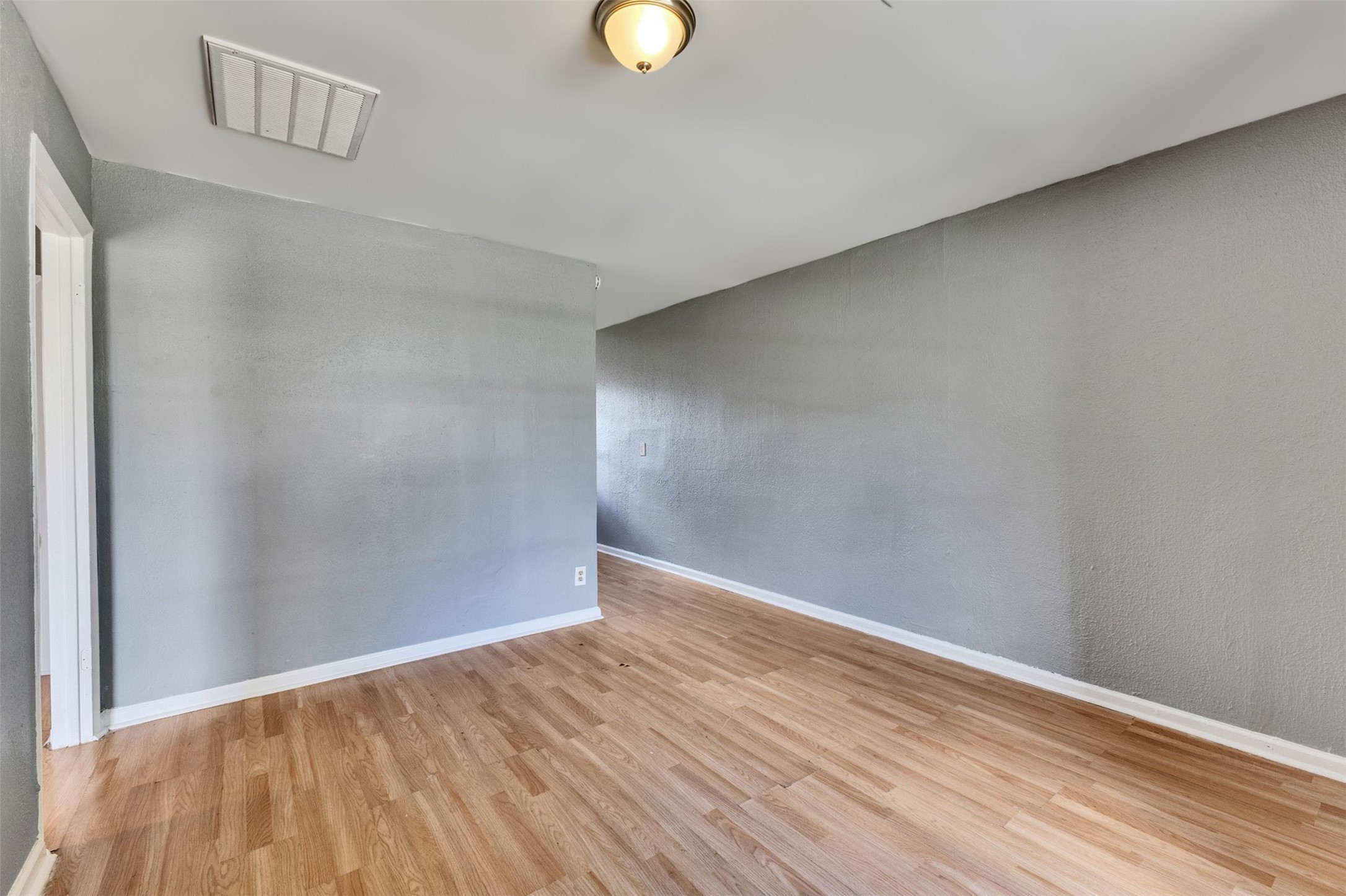 6822 Weston Street Property Photo 39