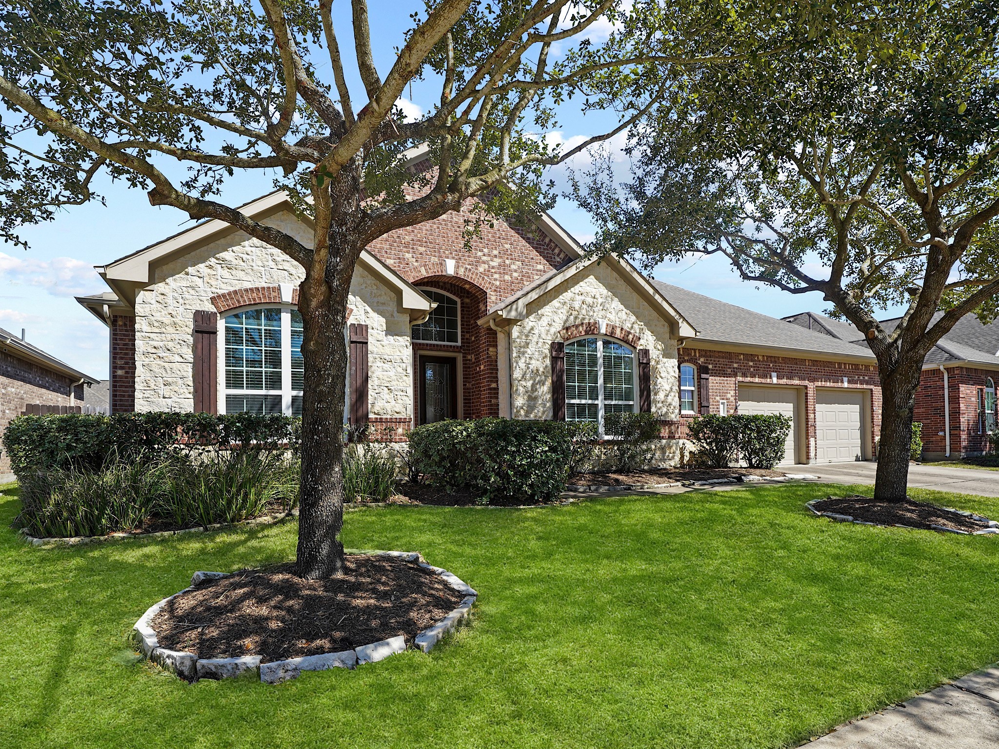 25014 Ginger Ranch Drive Property Photo 2
