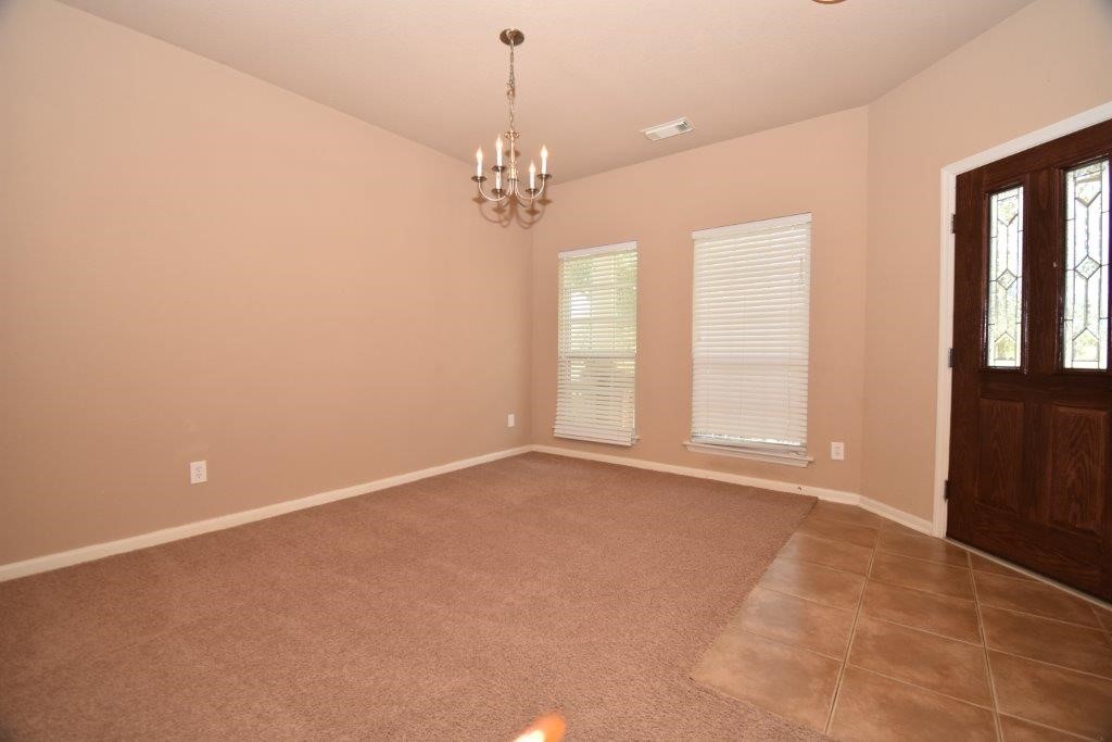 7027 Crockett Ridge Drive Property Photo 7