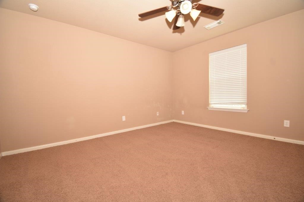 7027 Crockett Ridge Drive Property Photo 15