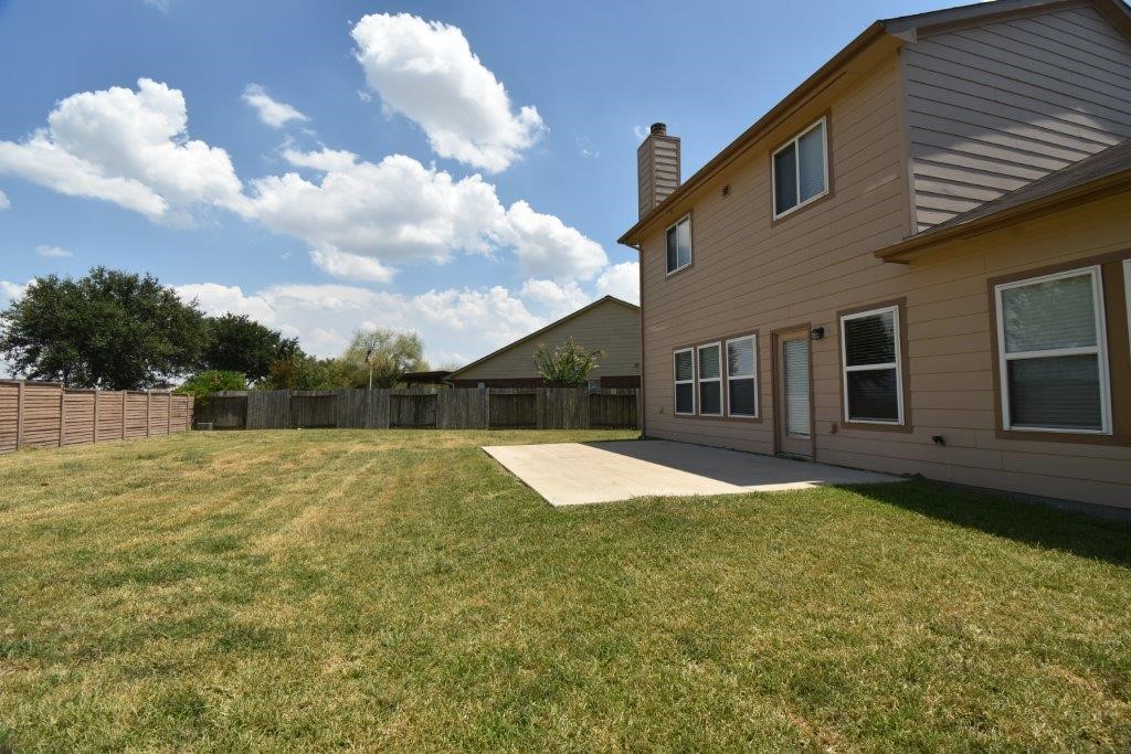 7027 Crockett Ridge Drive Property Photo 17