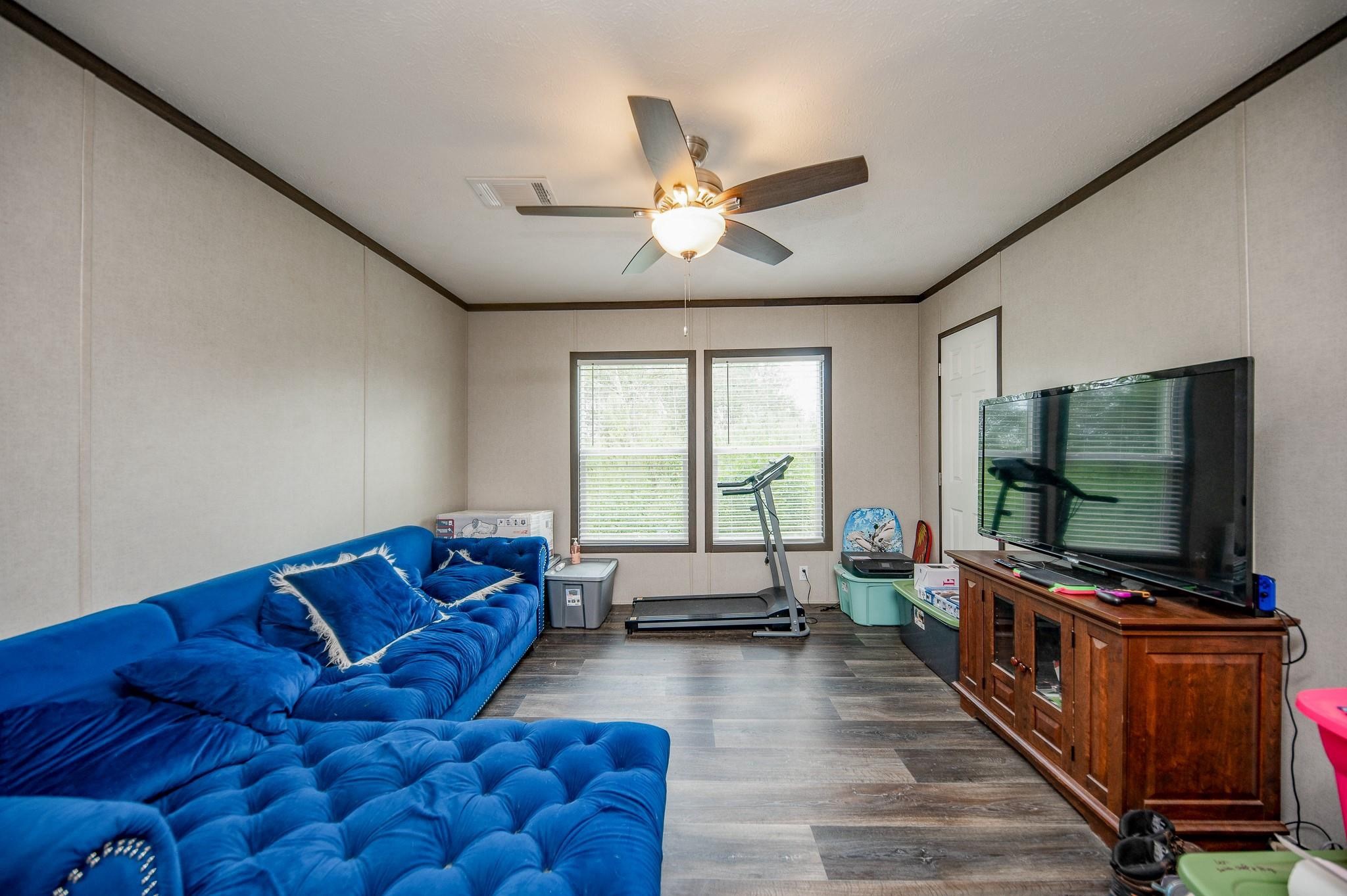 17619 Day Road Property Photo 14
