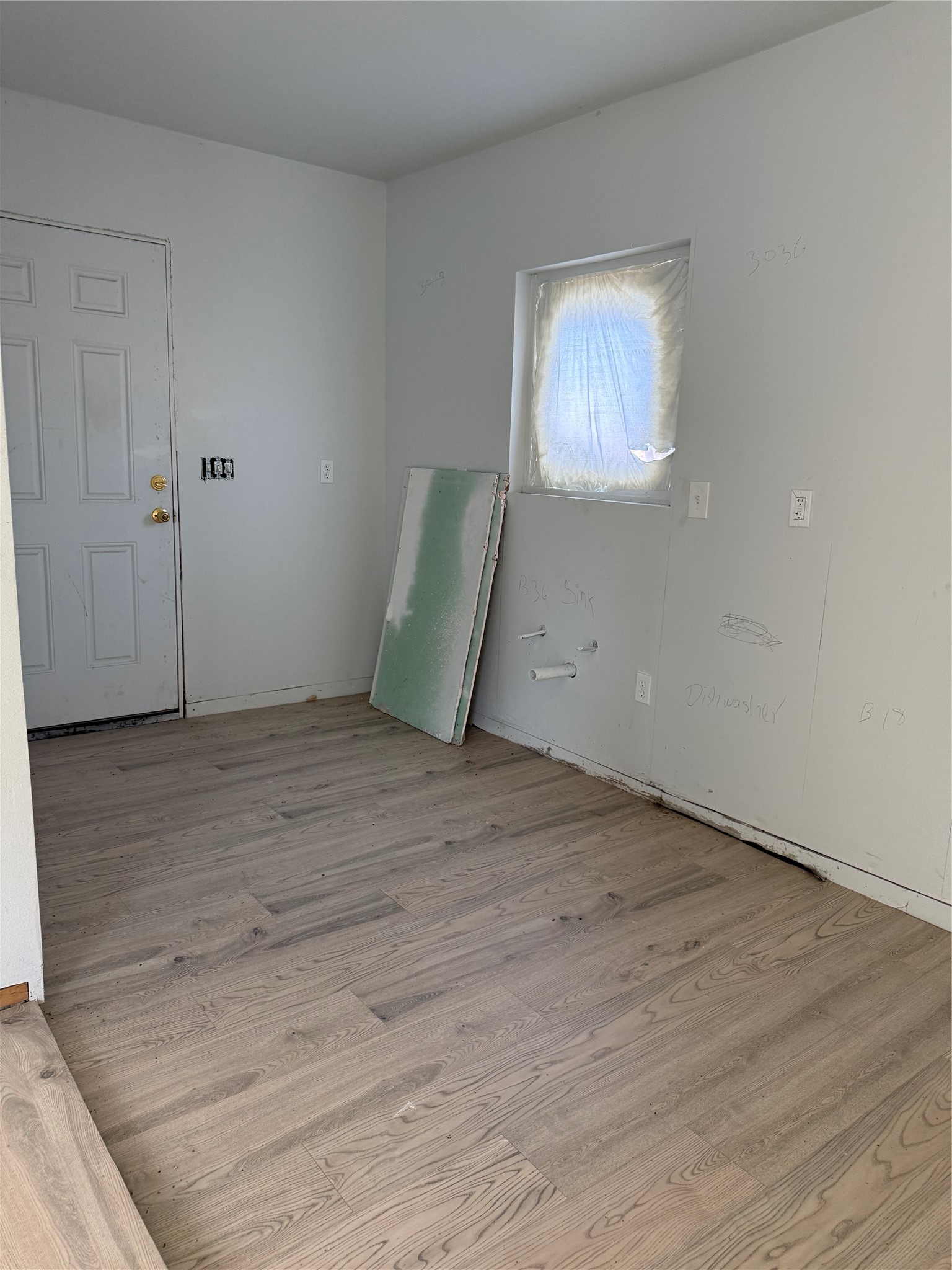 8141 Howard Drive Property Photo 7