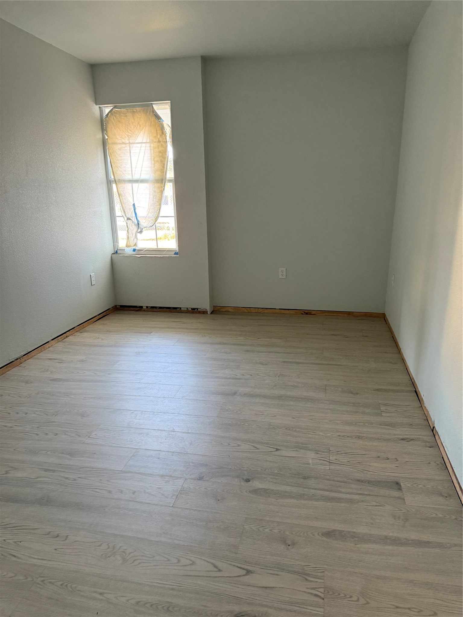8141 Howard Drive Property Photo 9