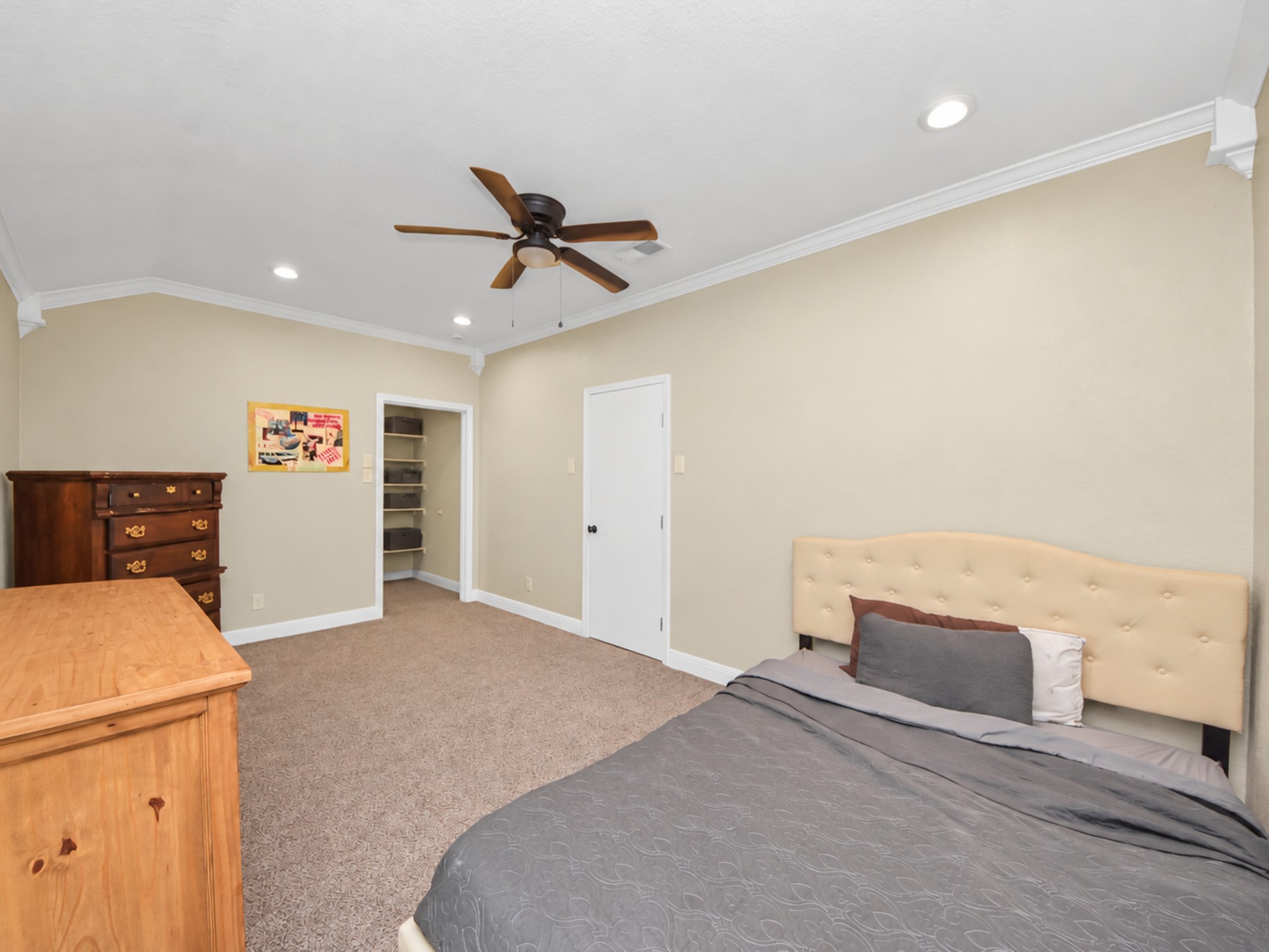1910 Avenue L Property Photo 46
