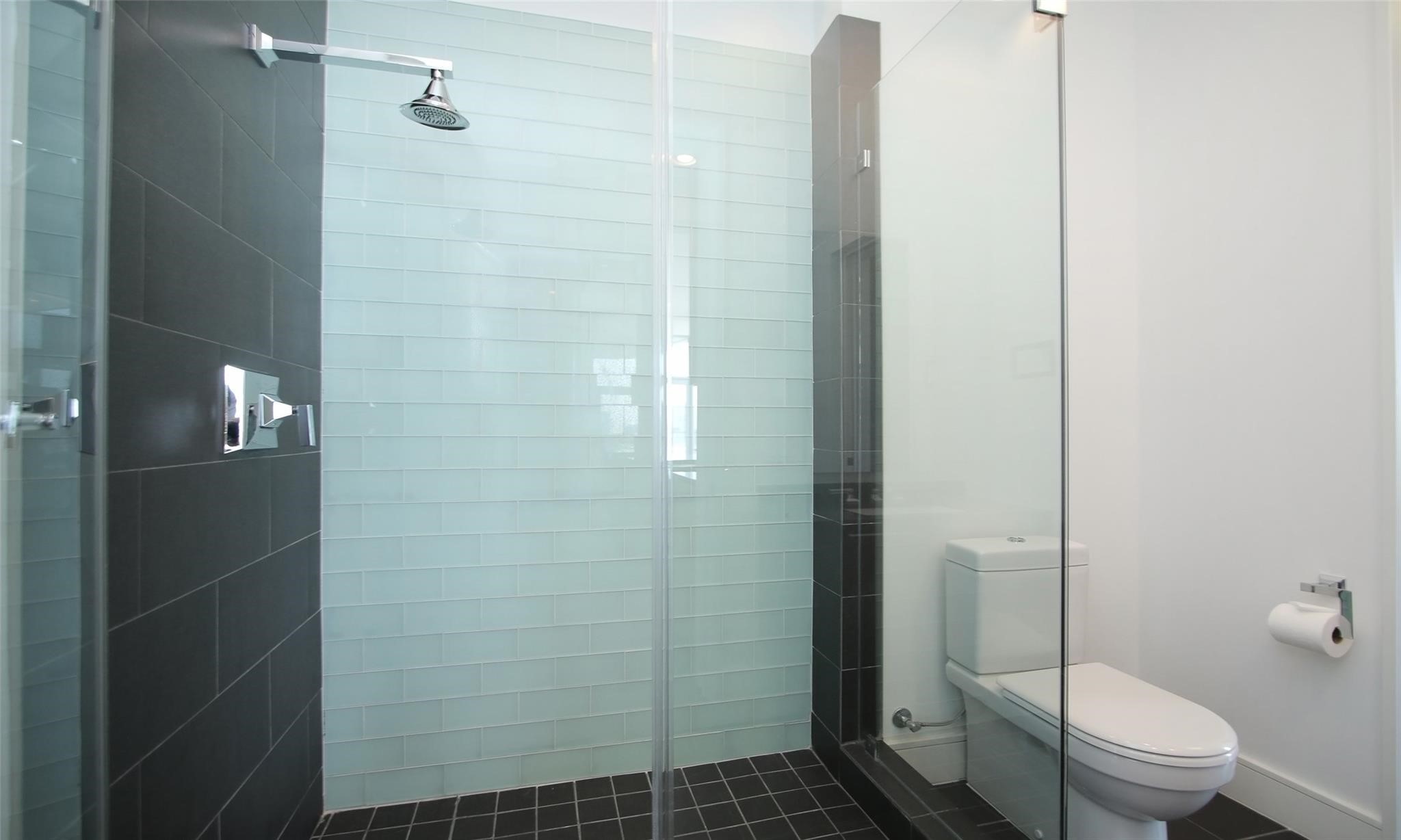2727 Kirby Drive 10b Property Photo 34