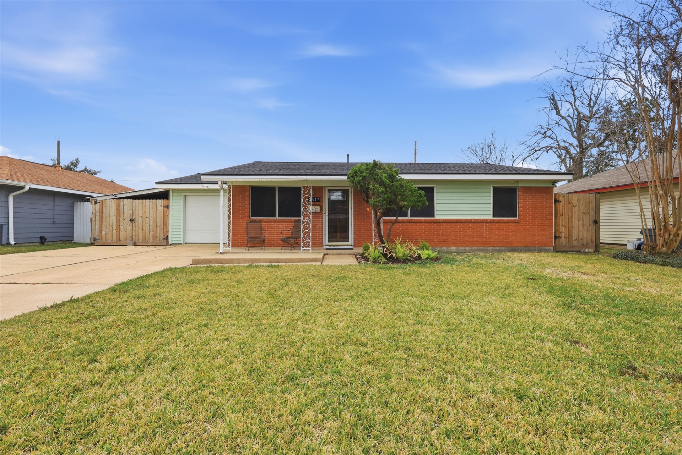 3517 Longwood Drive Property Photo 21