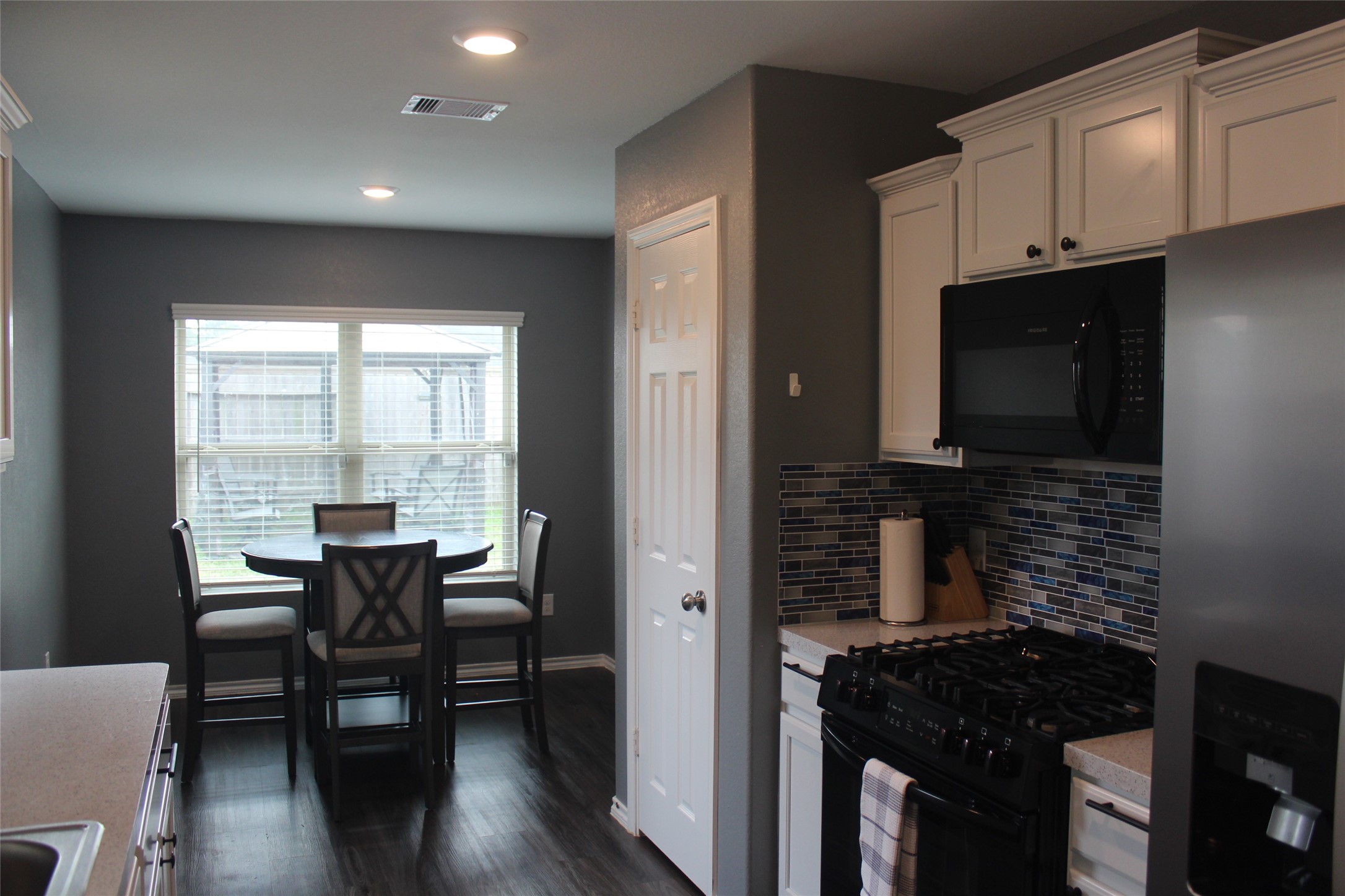 1335 Winding Willow Drive Property Photo 5