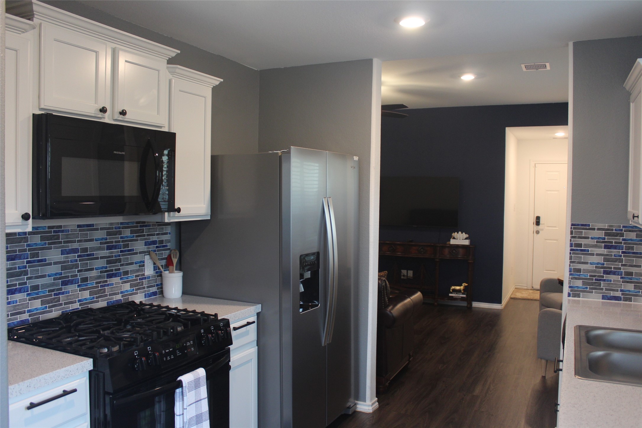 1335 Winding Willow Drive Property Photo 8