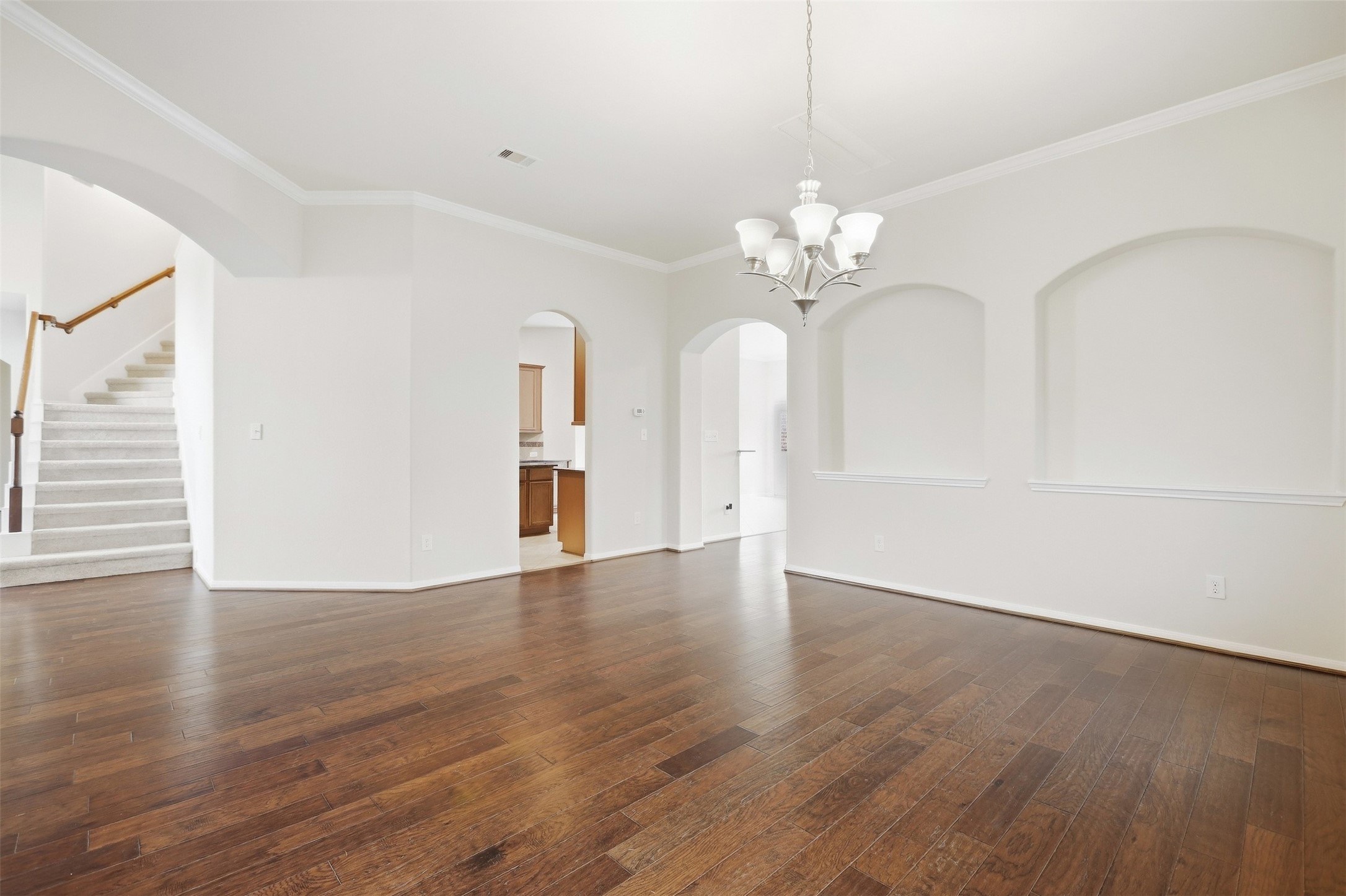 4002 Broadmoor Drive Property Photo 15