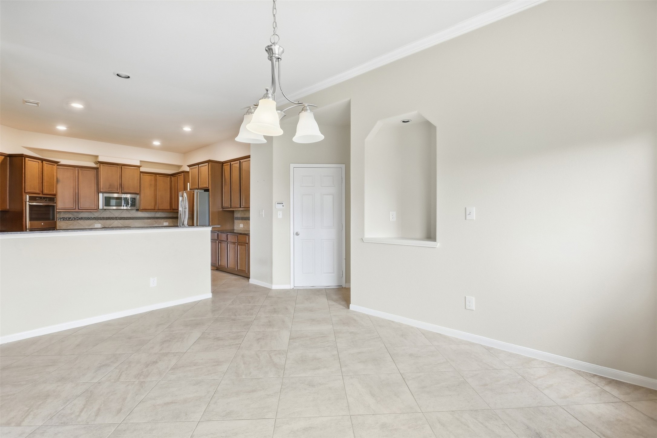 4002 Broadmoor Drive Property Photo 19