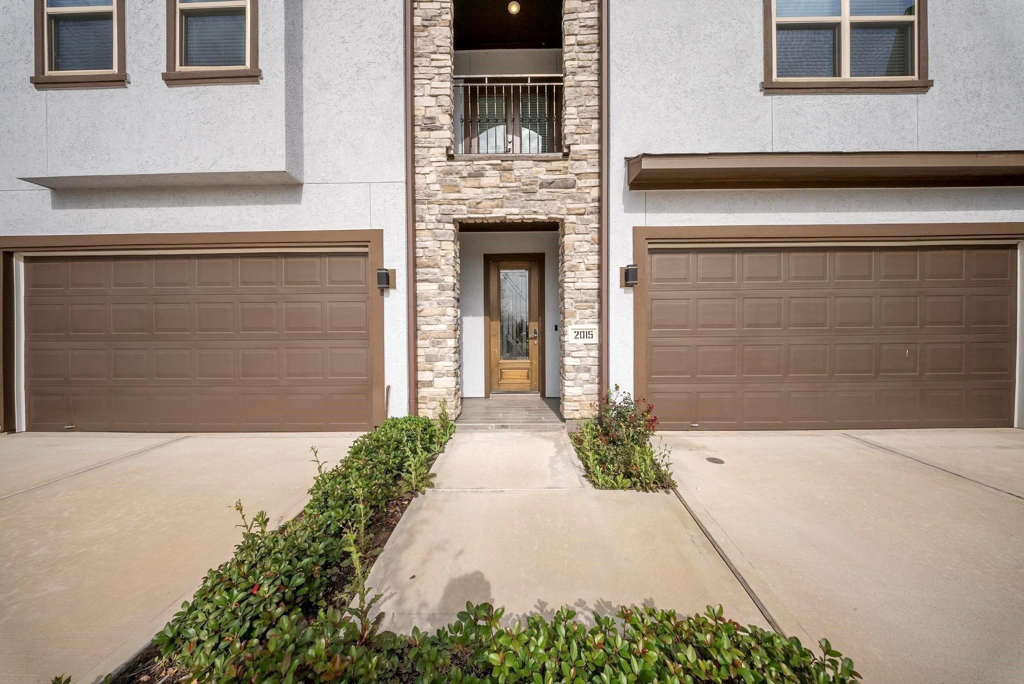 2015 Olivos Street Property Photo 4