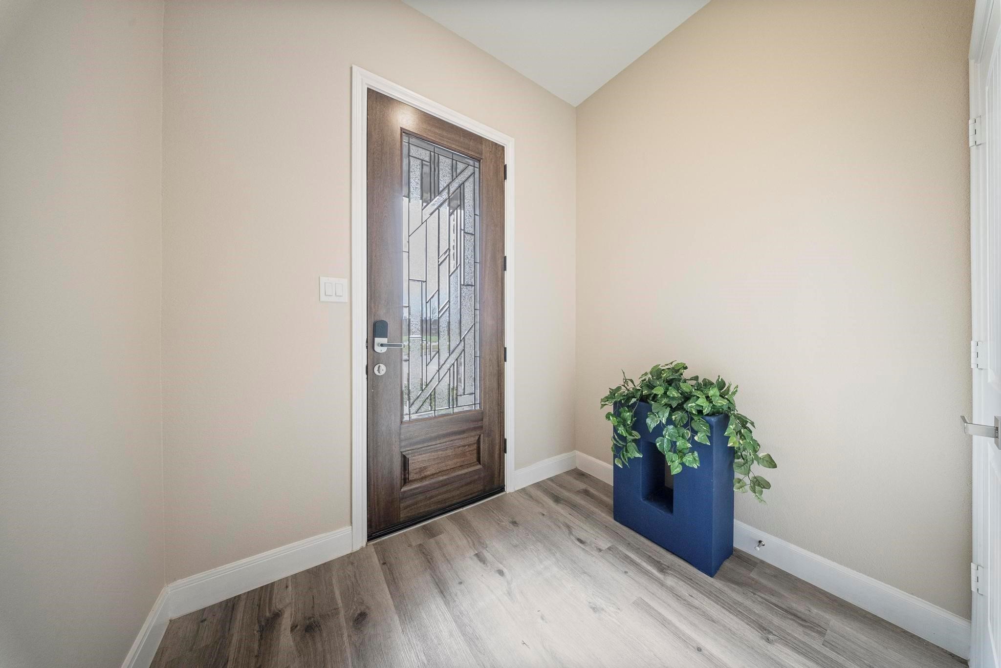 2015 Olivos Street Property Photo 6