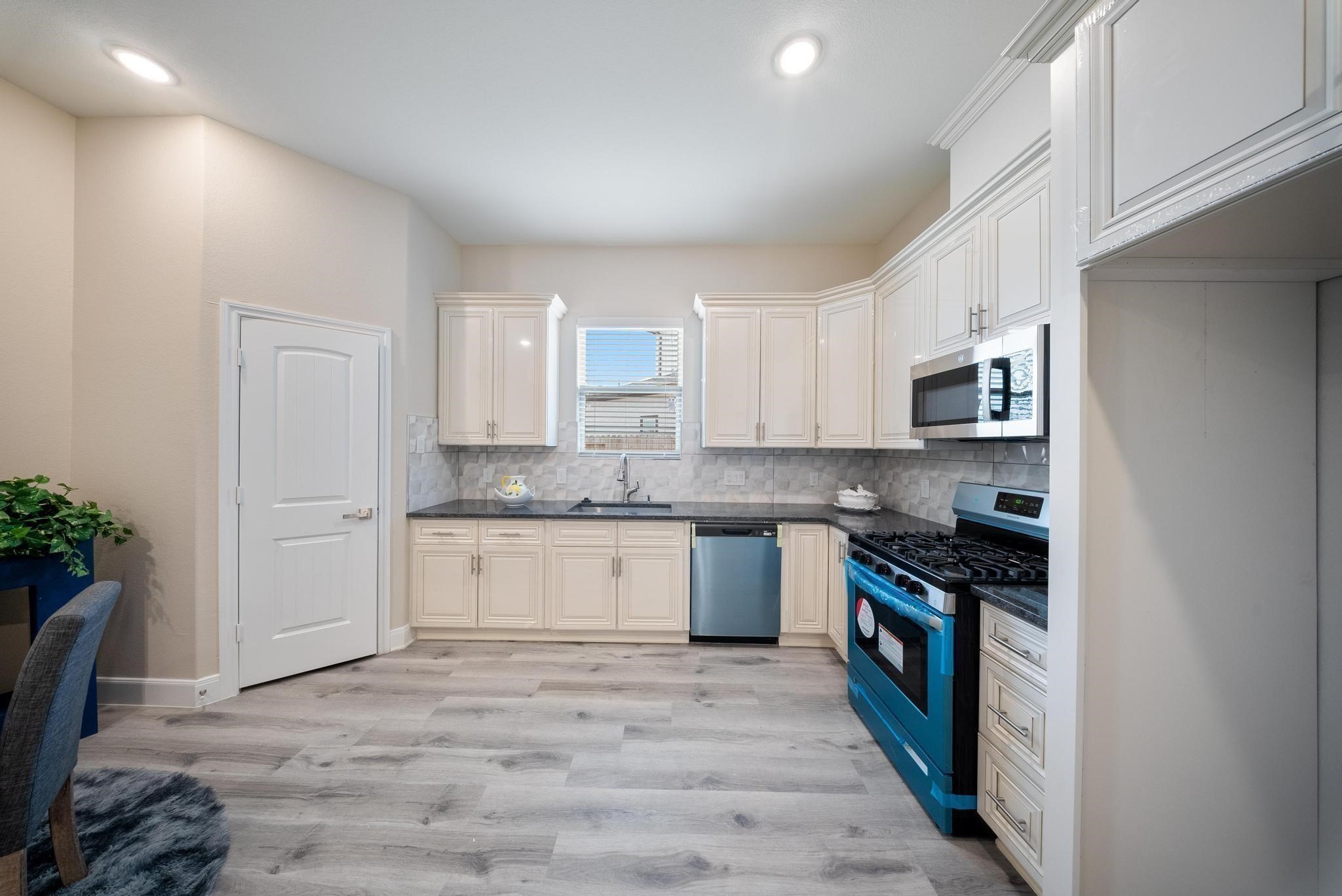 2015 Olivos Street Property Photo 12