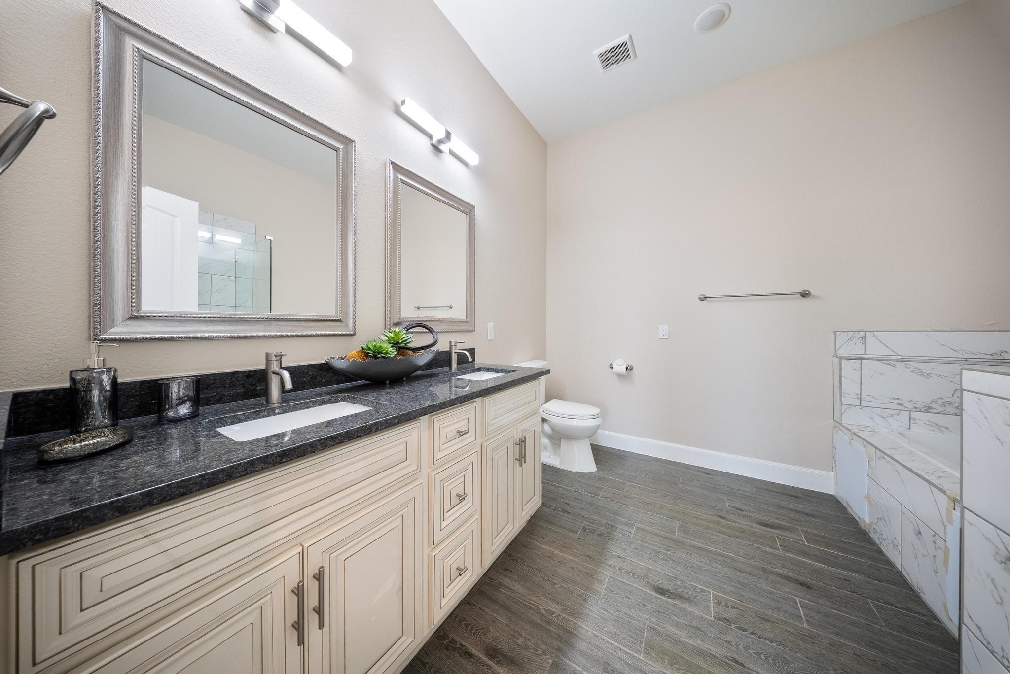 2015 Olivos Street Property Photo 18