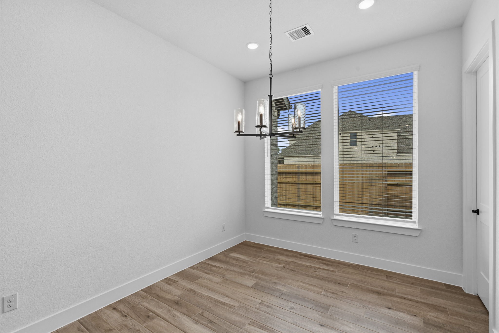 609 Gunner Drive Property Photo 9
