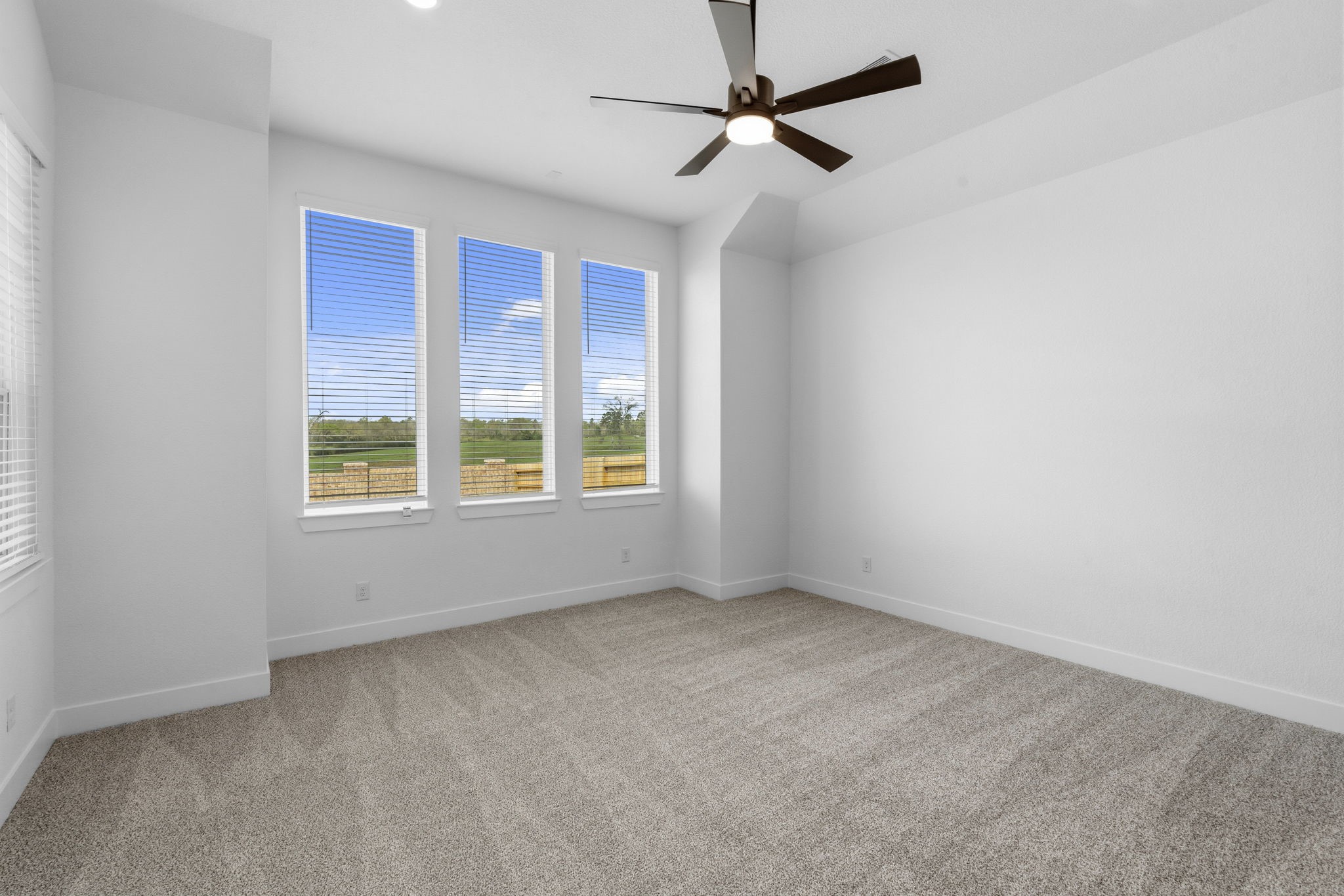 609 Gunner Drive Property Photo 15