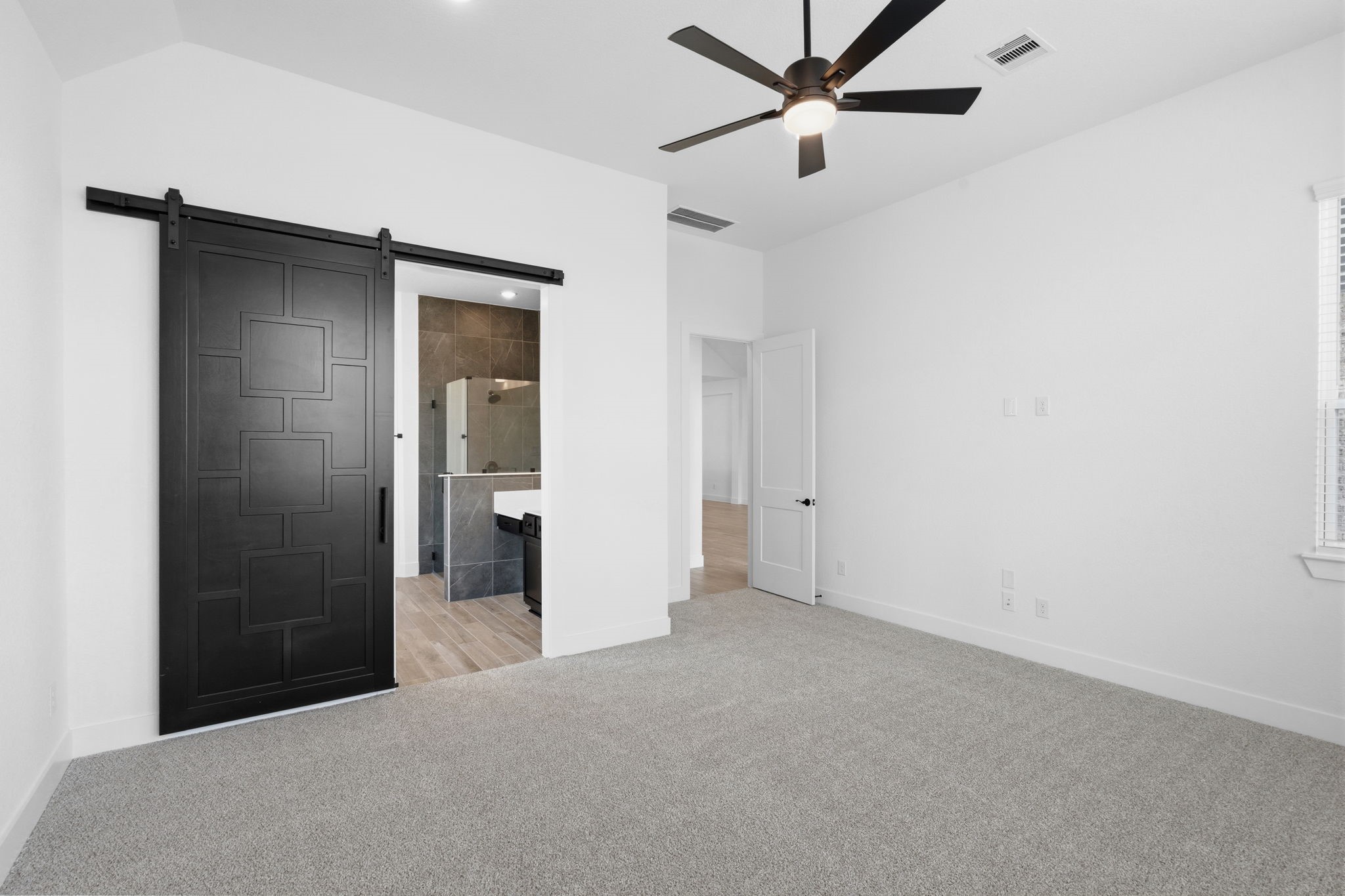 609 Gunner Drive Property Photo 16