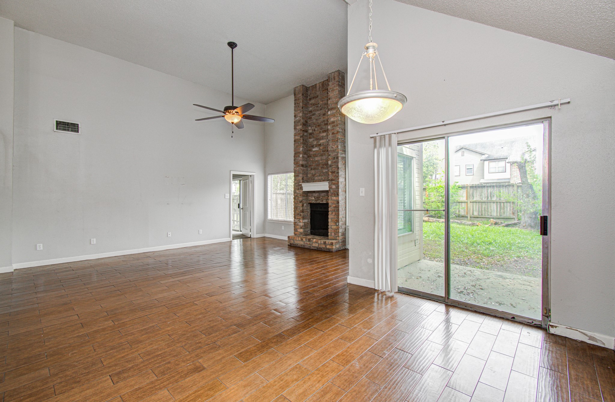 13030 Hollow Brook Drive Property Photo 12