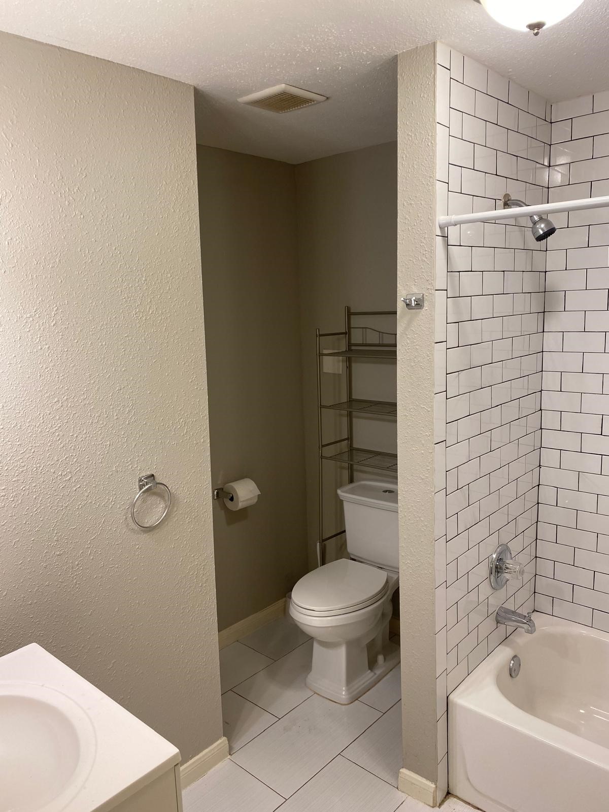 3502 Rosedale Street B Property Photo 9