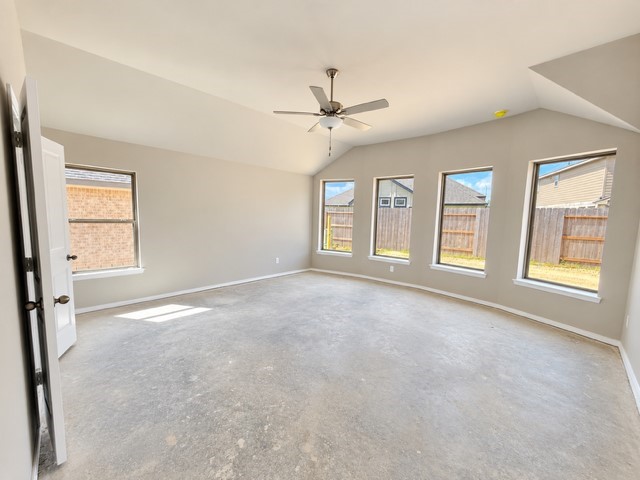 32507 Sweetgum Hollow Court Property Photo 4