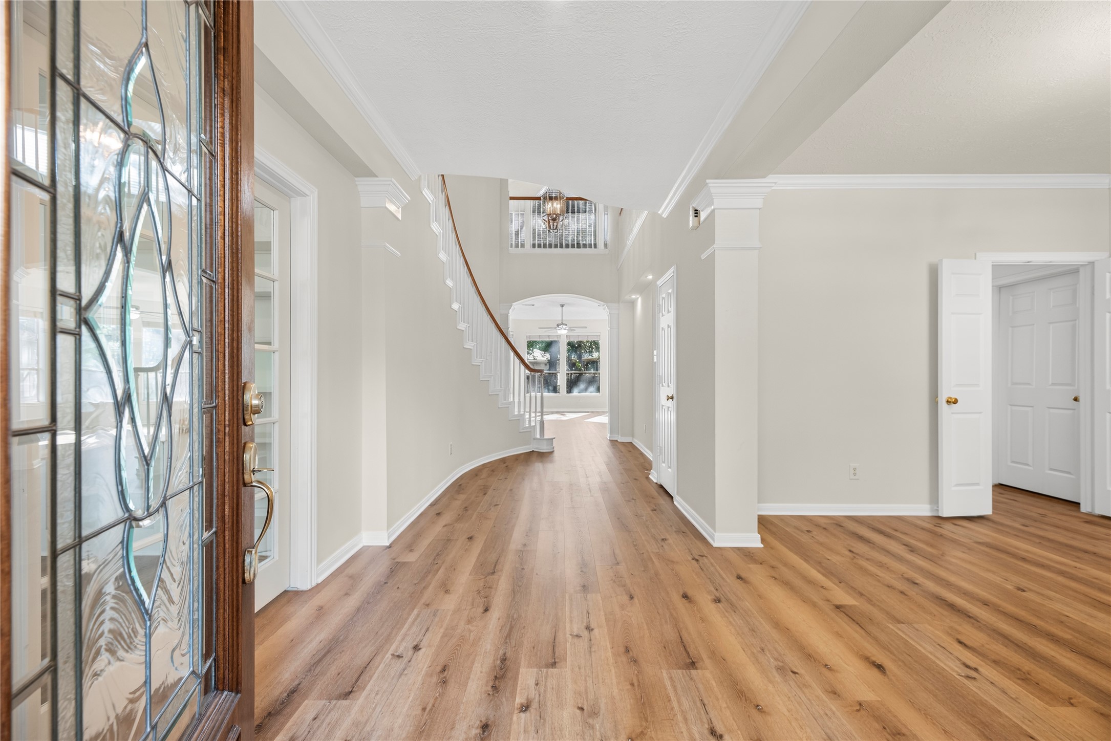 25830 Clear Springs Way Property Photo 4