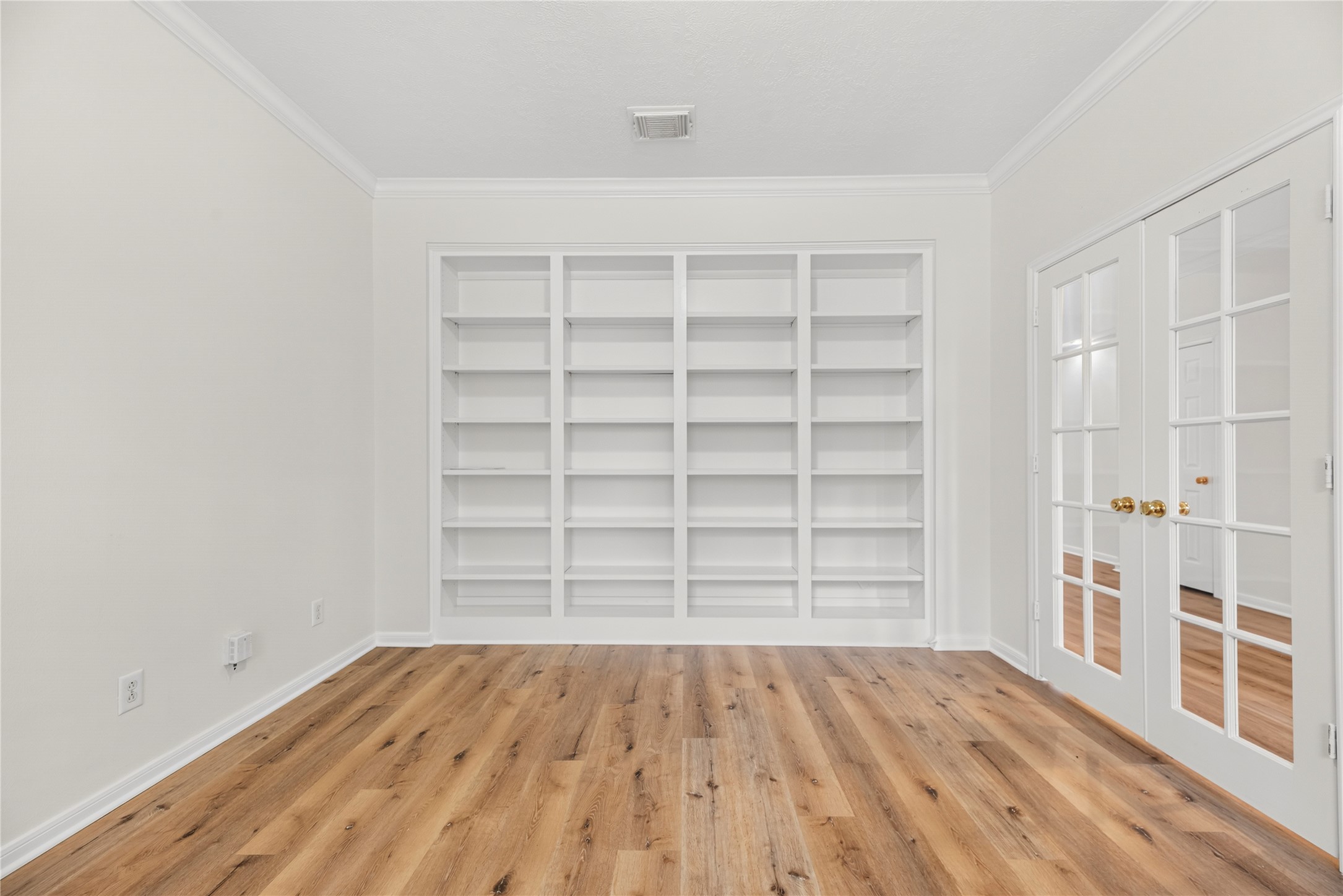 25830 Clear Springs Way Property Photo 6