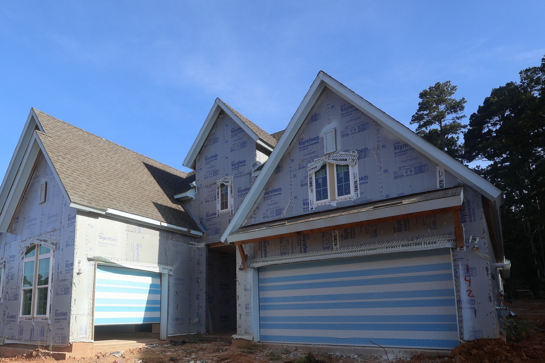 142 Hickory Forest Court Property Photo 5