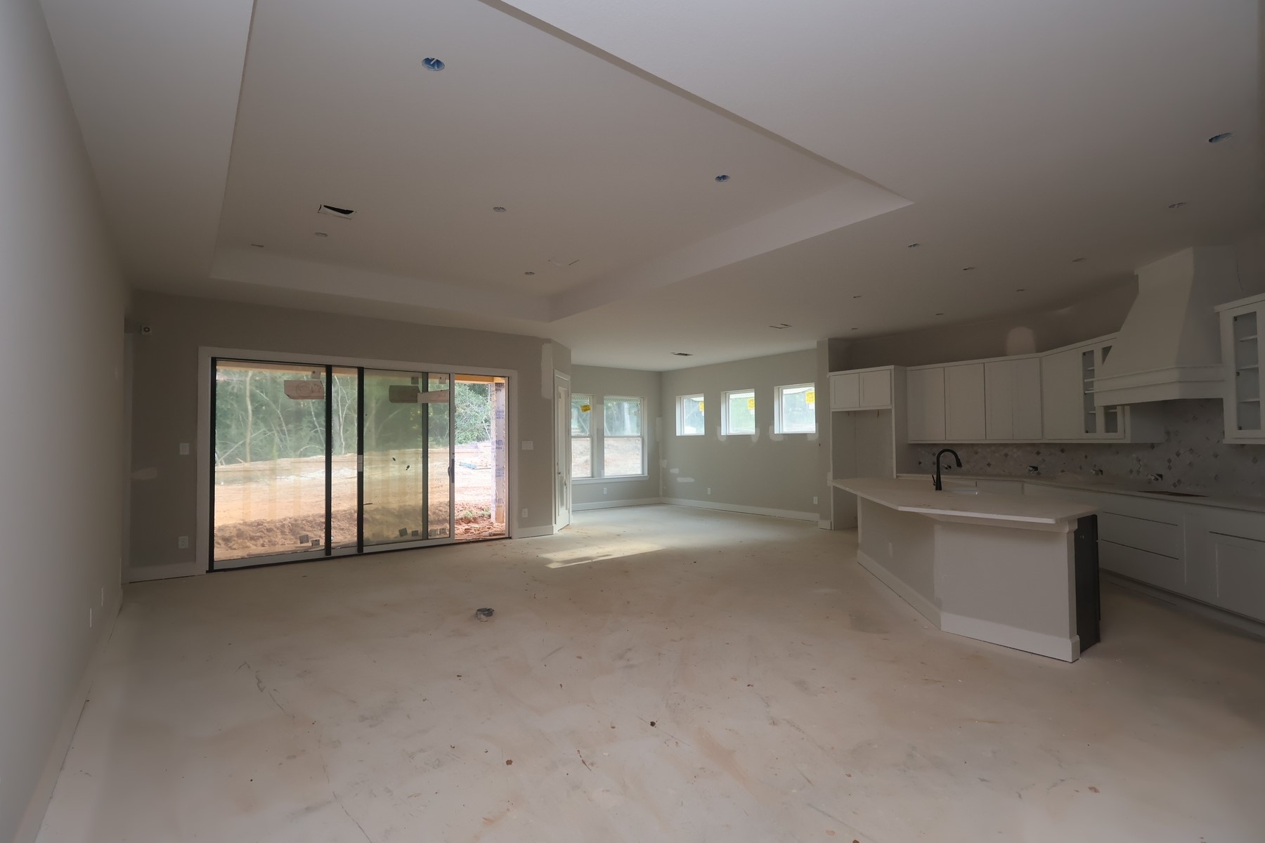 142 Hickory Forest Court Property Photo 8