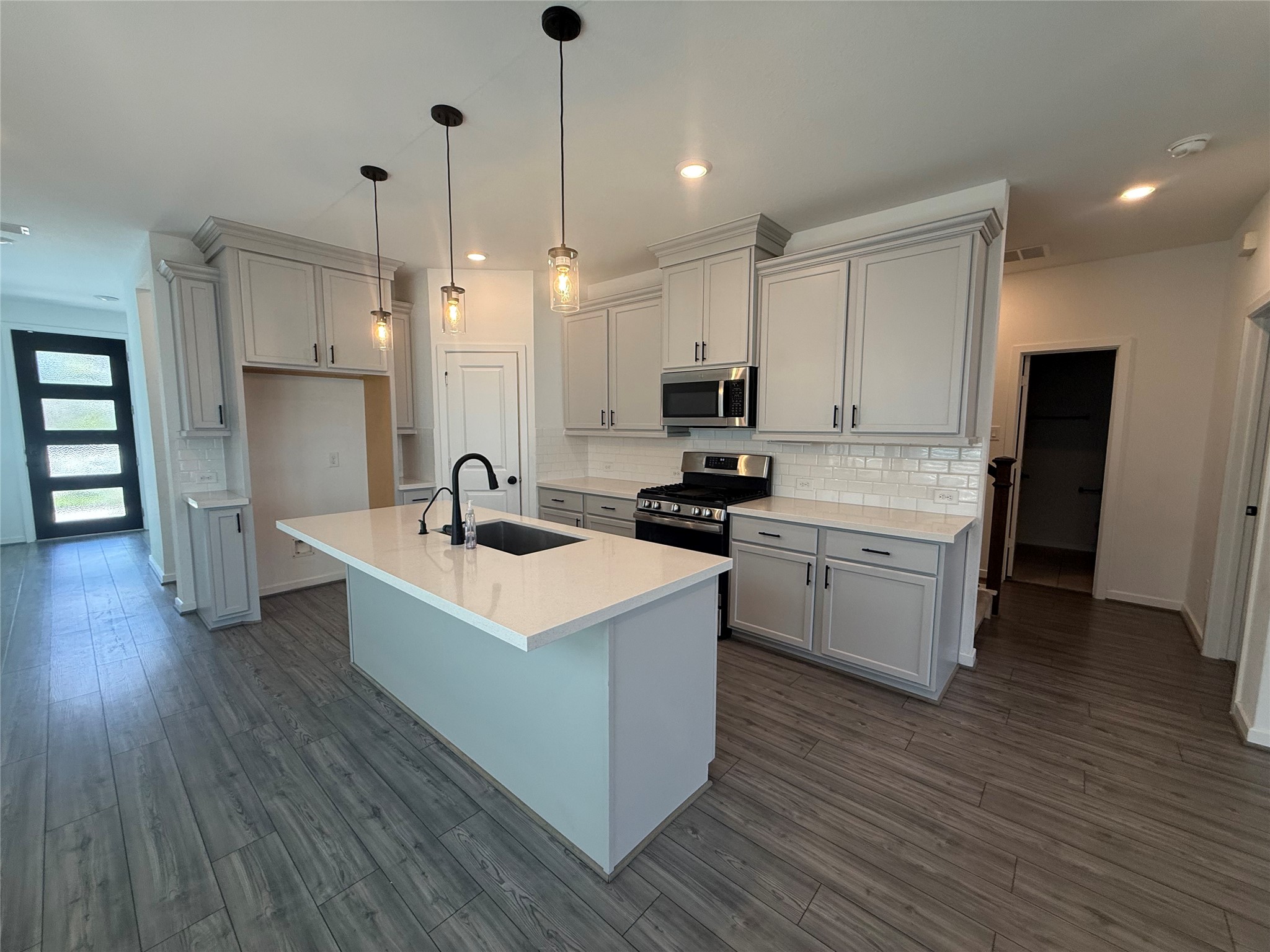 21626 Lampeter River Lane Property Photo 15