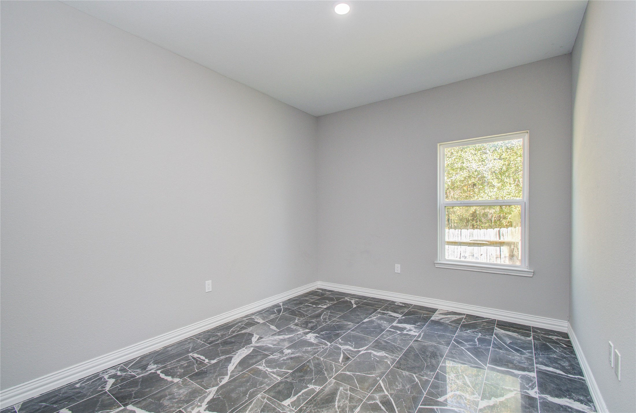 898 Road 3556 Property Photo 17