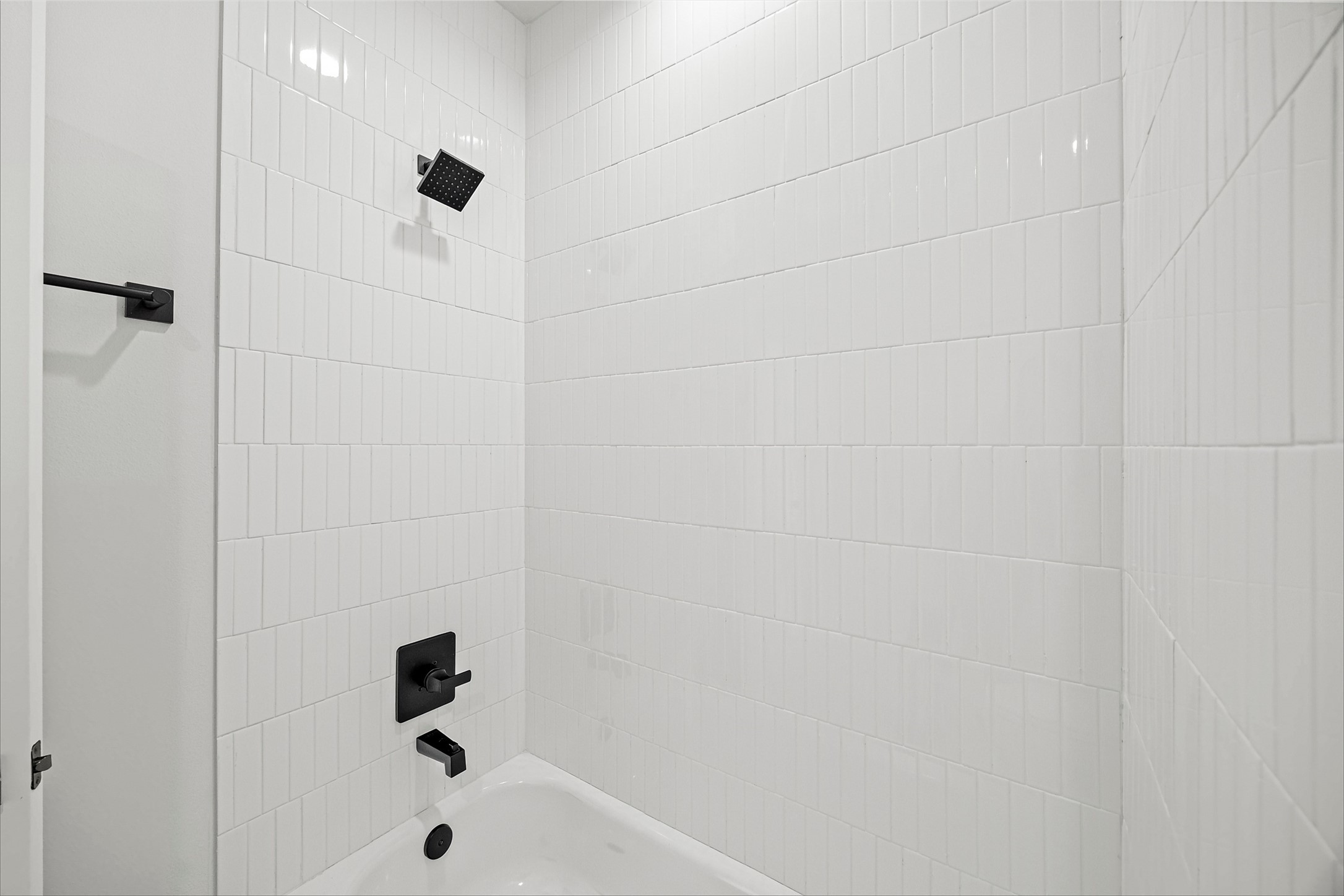 523 Hillwood Heights Drive Property Photo 33